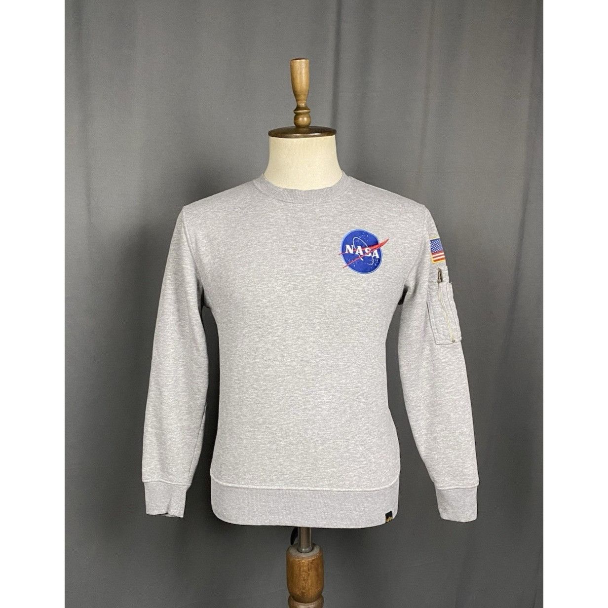Alpha Industries Alpha Industries x Nasa Men's Big Logo Gray Crewneck Sweater Size US S / EU 44-46 / 1 - 1 Thumbnail