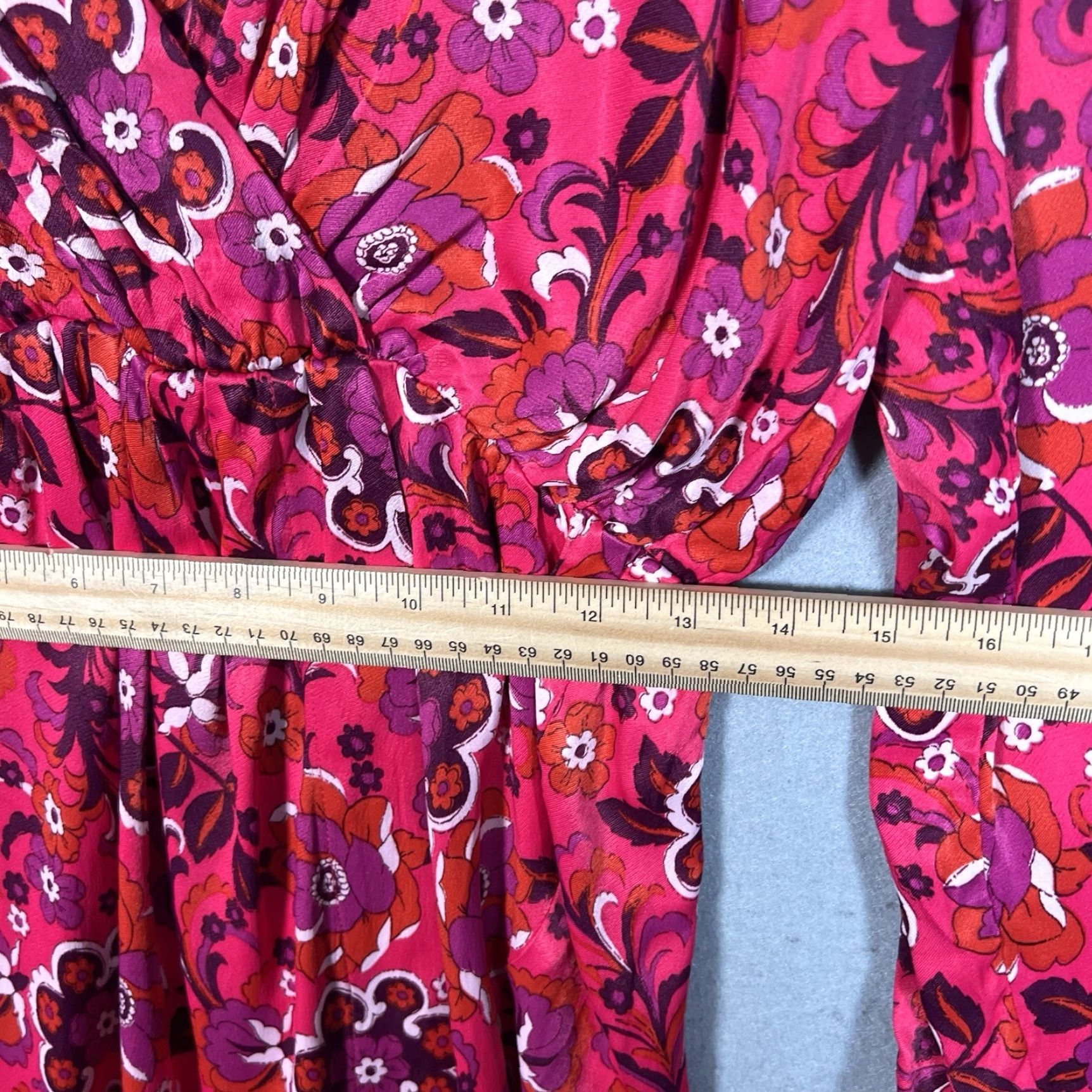 Anthropologie VINTAGE Anthropologie Maeve Floral Pink Wrap Mini Dress Womens Medium Long Sleeve V-Neck Size M / US 6-8 / IT 42-44 - 3 Thumbnail