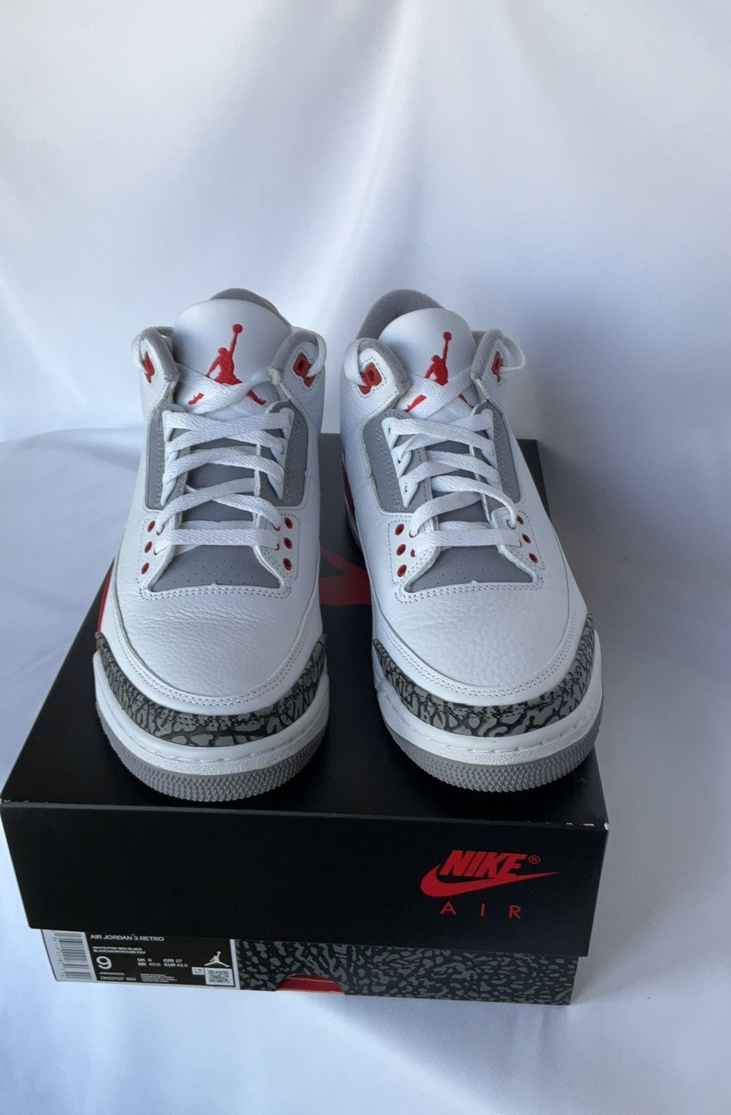 Nike Men’s Nike Air Jordan 3 Retro Size US 9 / EU 42 - 1 Thumbnail