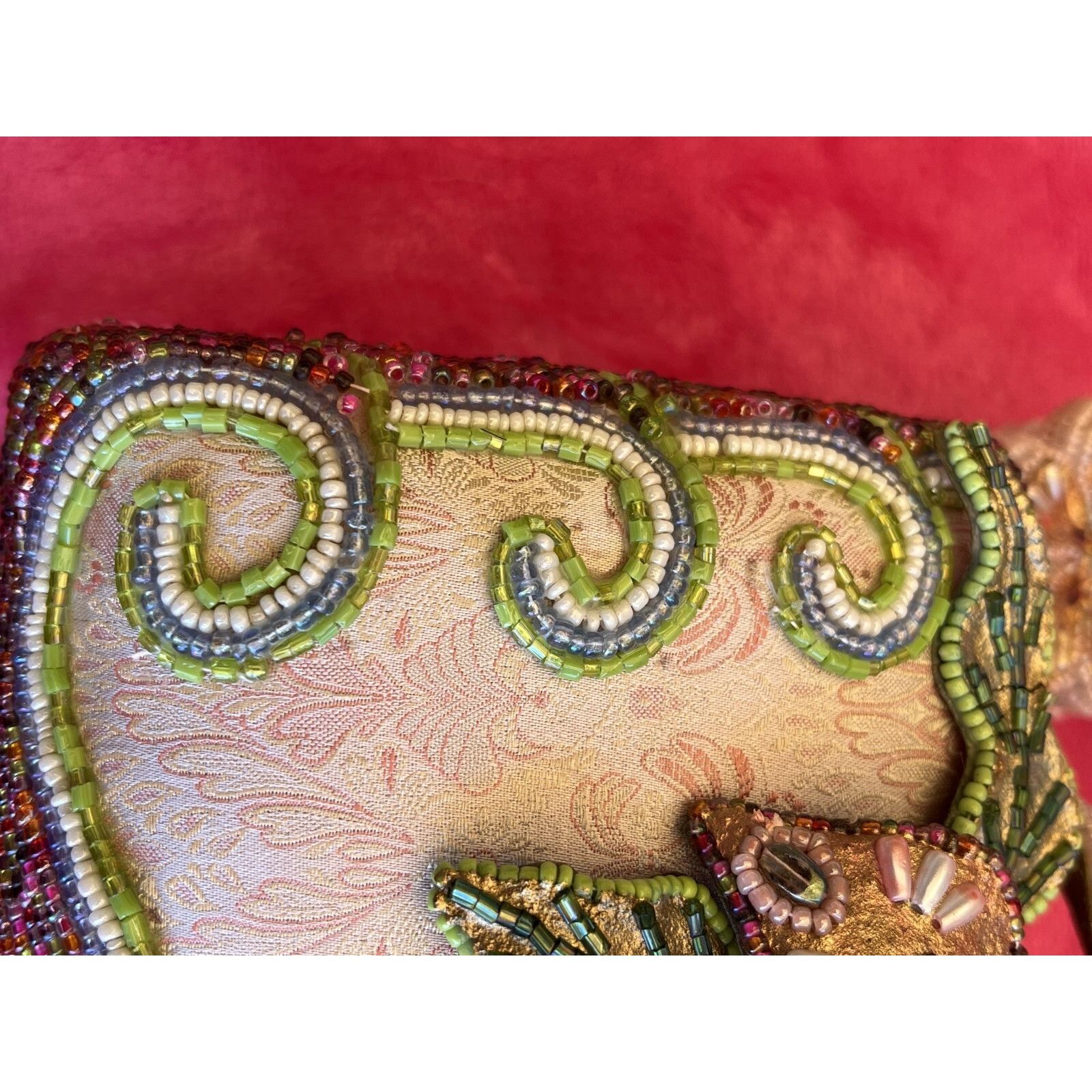 Mary Frances Mary Frances Beaded Floral Handbag With Intricate Embroidery Size ONE SIZE - 15 Thumbnail