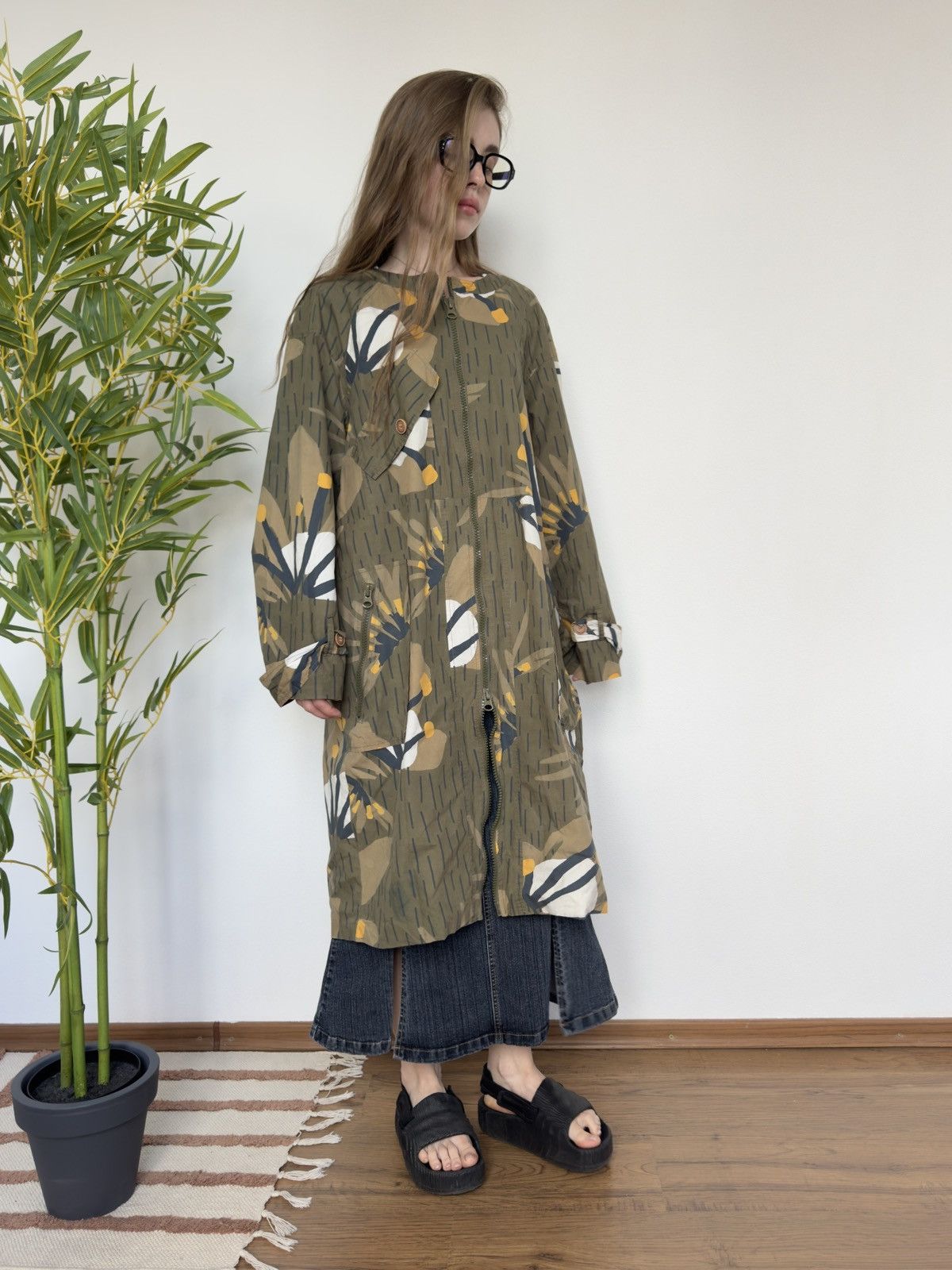 Vintage ISSEY MIYAKE STYLE FLOWERS SONIA DE NISCO RAINCOAT / COAT Size M / US 6-8 / IT 42-44 - 1 Thumbnail