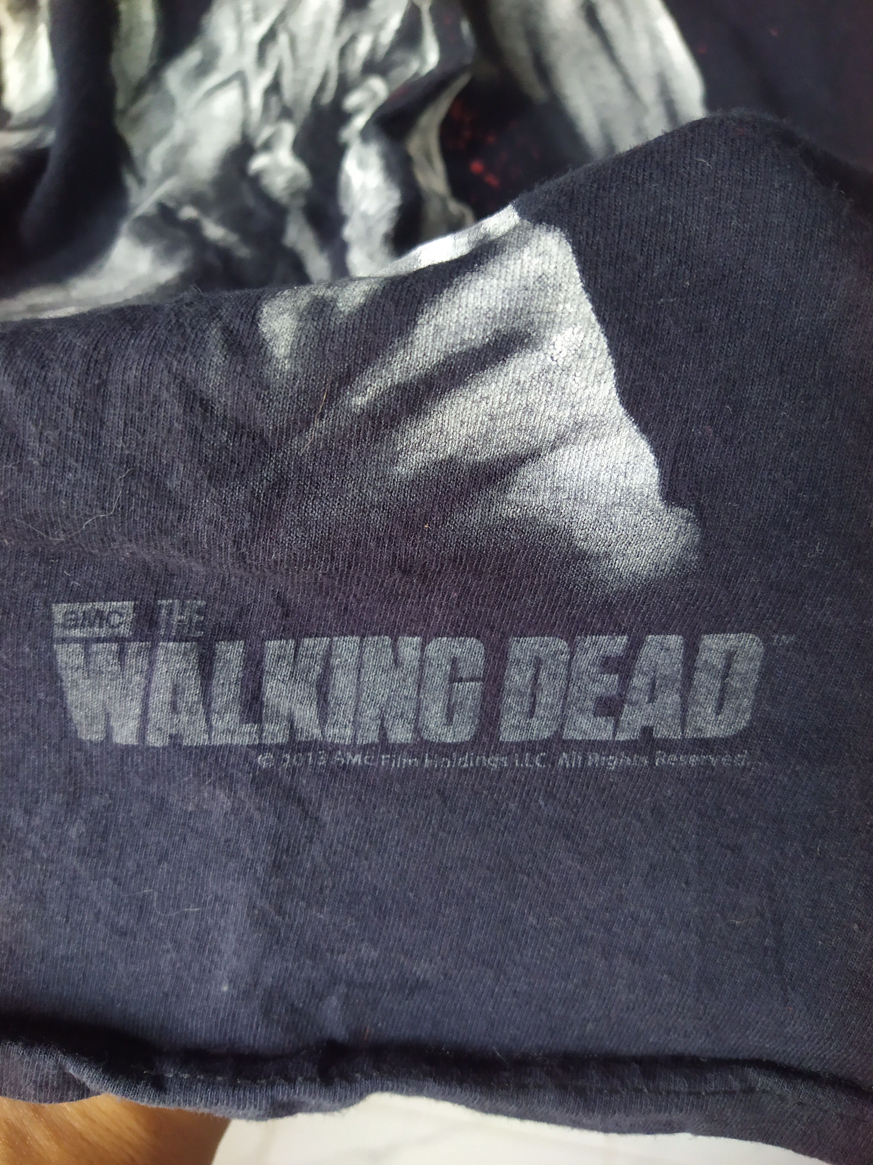 Expert Horror ​Vintage The Walking Dead Zombie Hands Graphic Shirt Y2K Size US XL / EU 56 / 4 - 5 Thumbnail