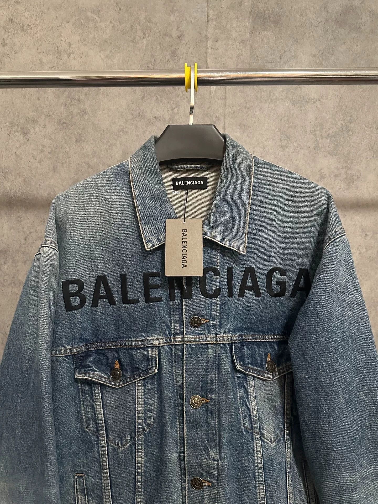 Balenciaga Balenciaga Distressed Denim Jacket Men's Size US S / EU 44-46 / 1 - 2 Thumbnail