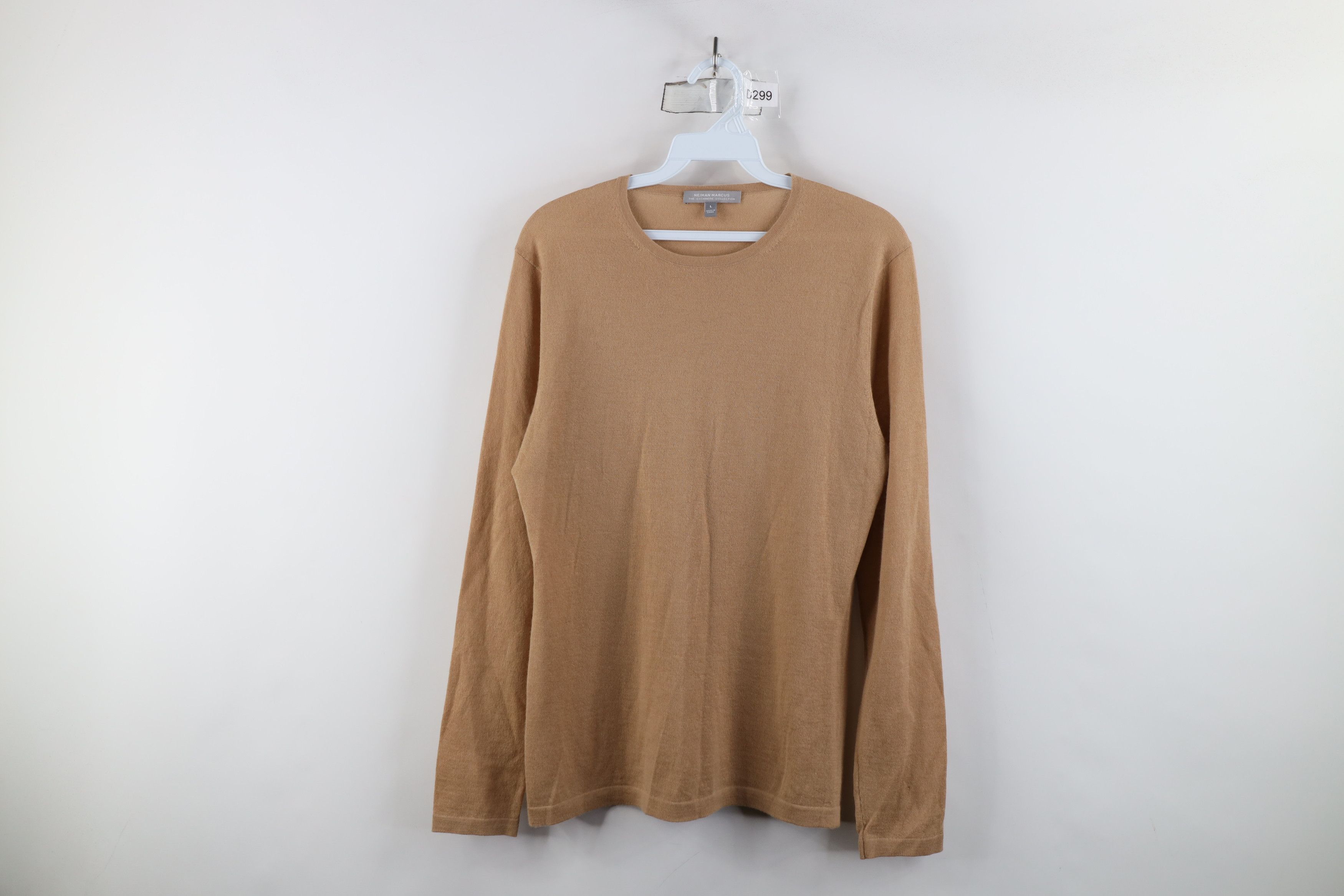 Neiman Marcus × Vintage Neiman Marcus Blank Soft Cashmere Knit Ribbed Sweater Beige Size L / US 10 / IT 46 - 1 Thumbnail