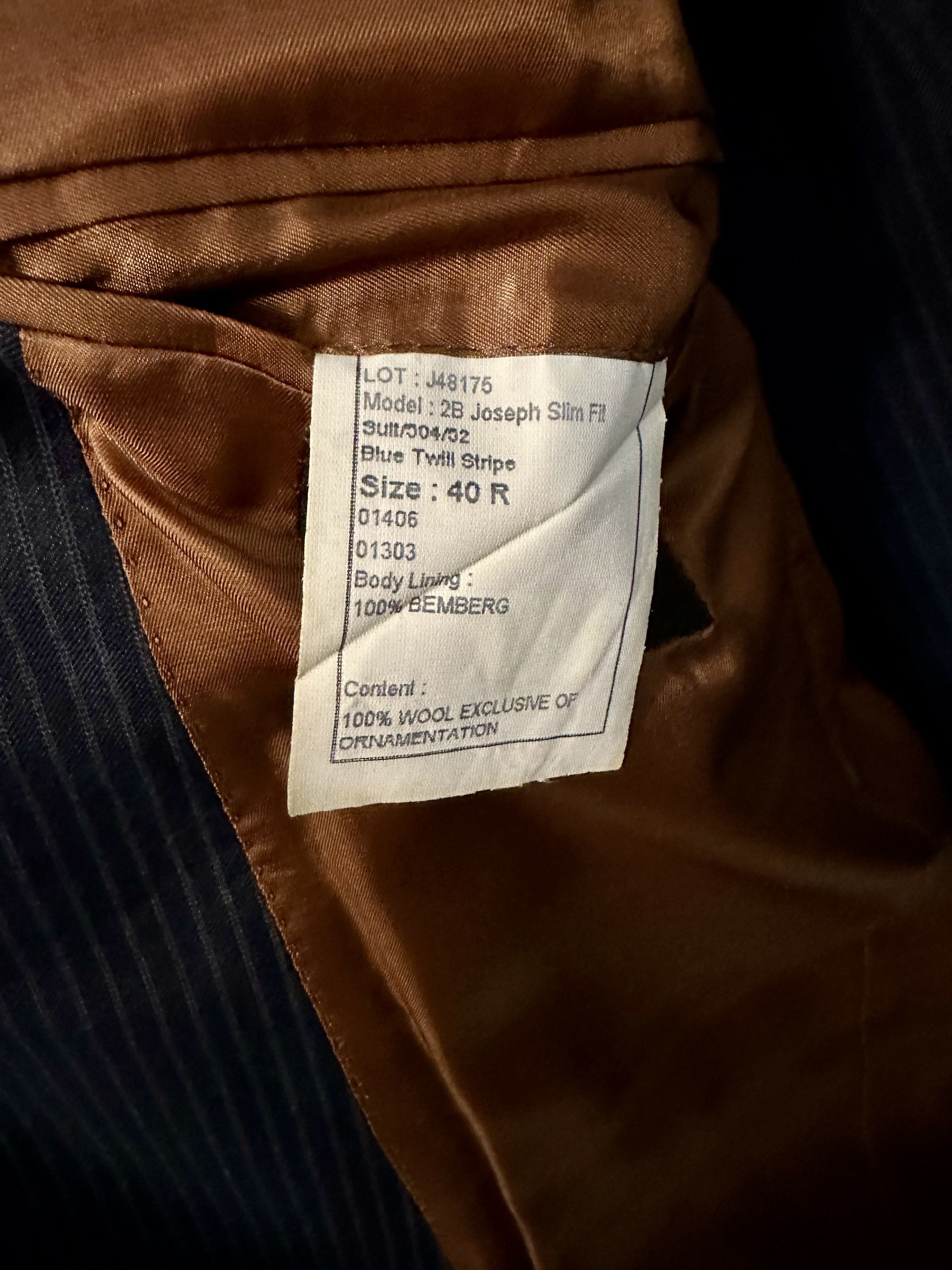 Jos. A. Bank JoS. A. Bank 100% Wool Slim 2 Piece Suit Size 40R - 4 Thumbnail