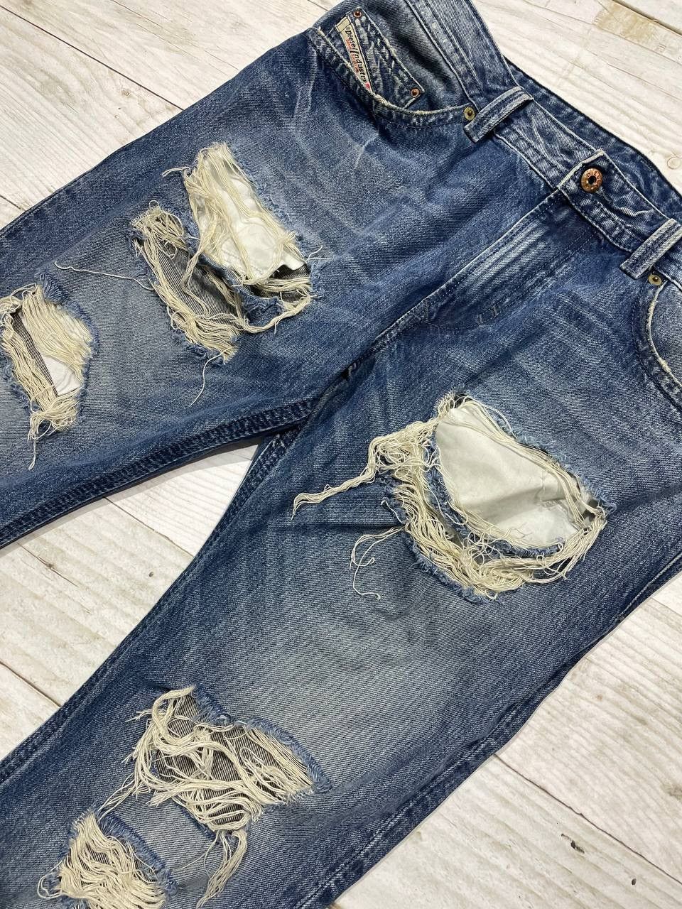 Diesel Diesel Thavar Slim Skinny Denim Jeans Distrissed Y2K Size US 34 / EU 50 - 6 Thumbnail