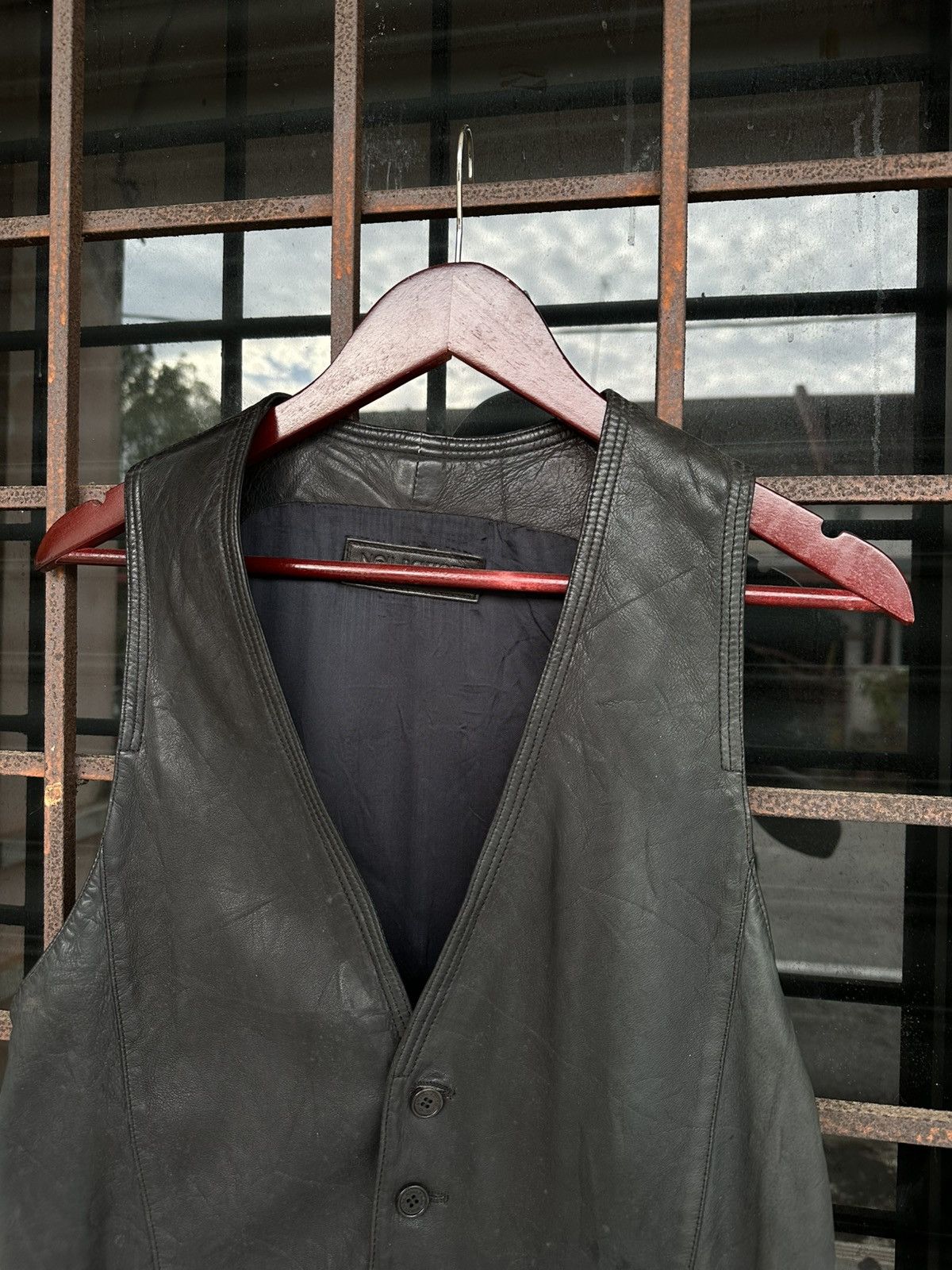 Neil Barrett Neil Barrett Leather Vests Size US M / EU 48-50 / 2 - 9 Thumbnail