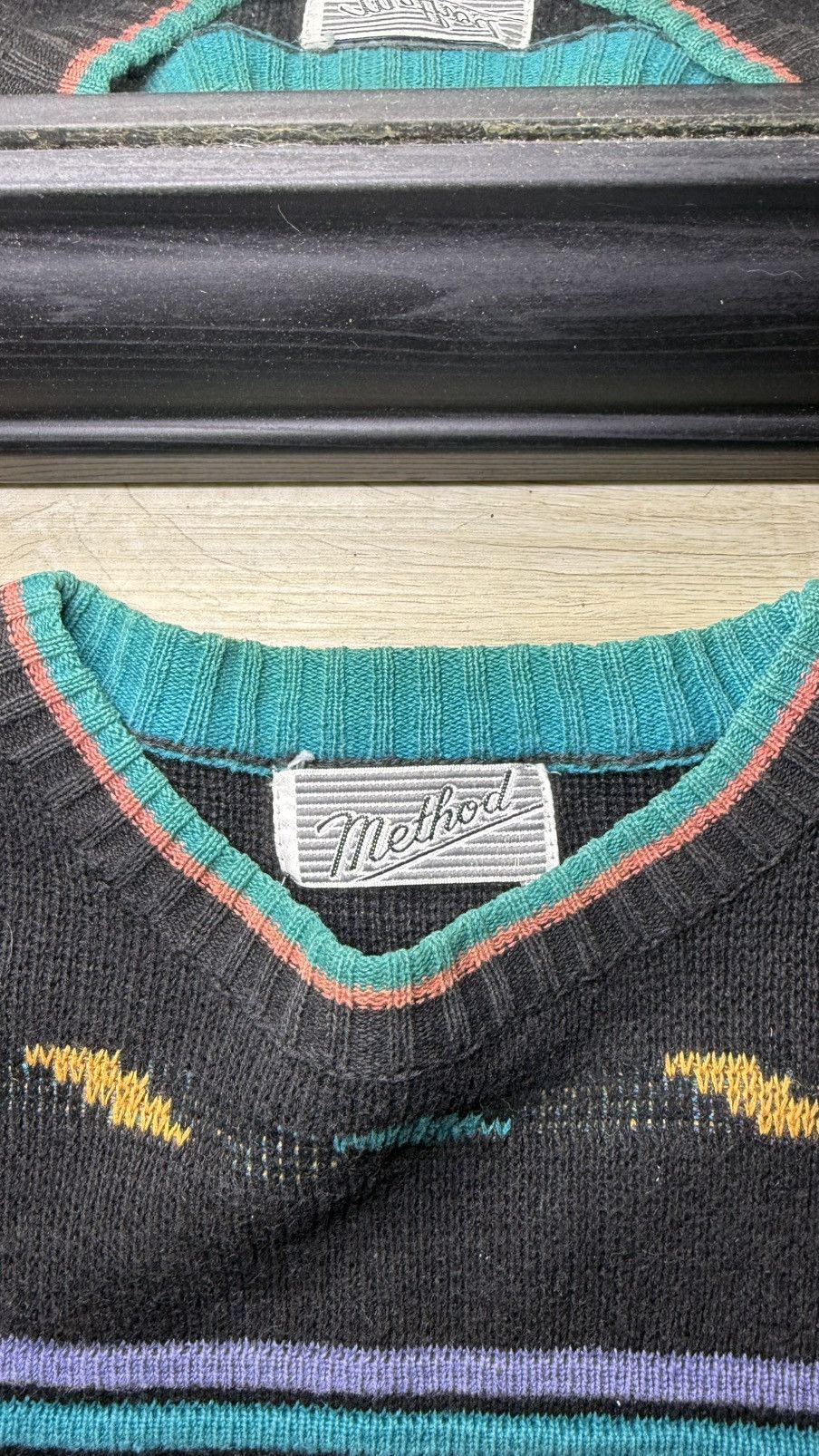 Coogi Vintage 1990s Method Coogi Styled Cardigan Sweater Size US L / EU 52-54 / 3 - 4 Thumbnail