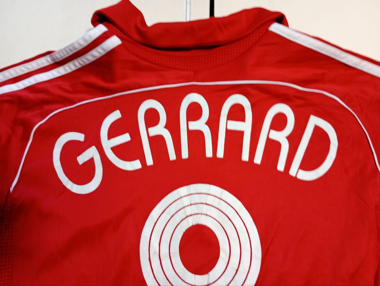 Adidas Adidas Liverpool FC Jersey #8 Gerrard youth size L 2006-2007 Size US S / EU 44-46 / 1 - 11 Thumbnail