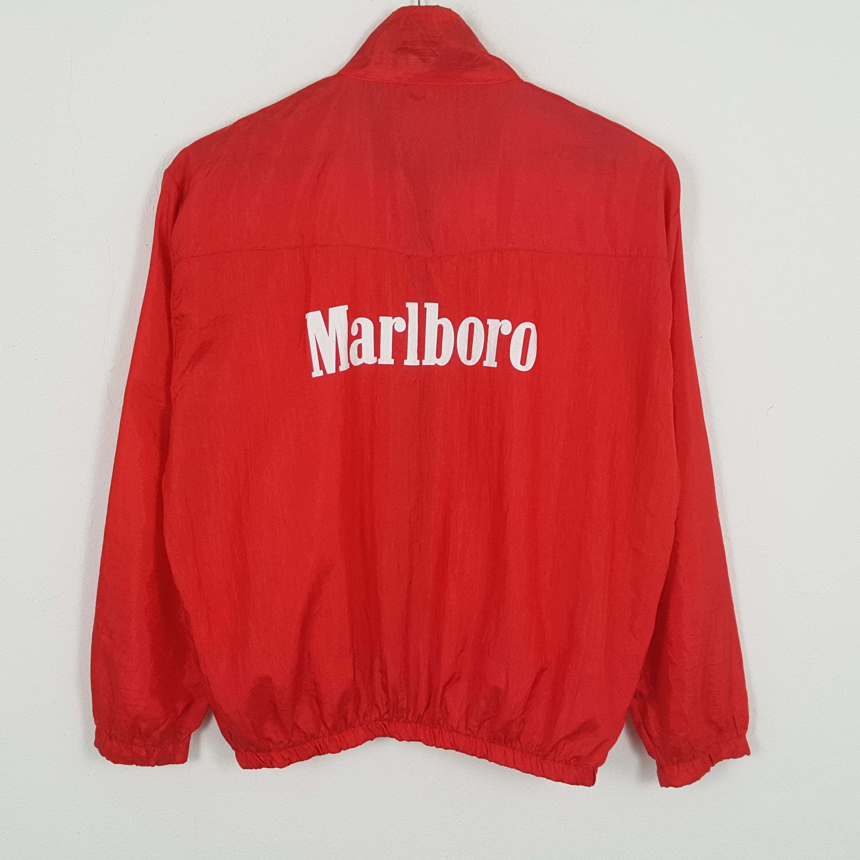 Marlboro × Vintage MARLBORO Windbreaker Jacket Logo Design Style Size US XL / EU 56 / 4 - 1 Thumbnail