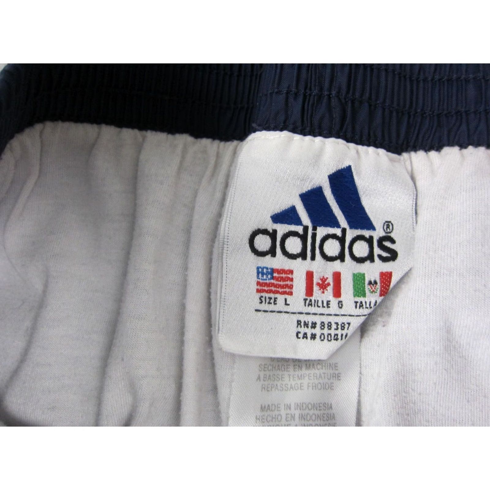 Adidas VINTAGE adidas Track Pants Mens L Blue 3 Stripes Windbreaker Zip Elastic Waist 90s Activewear Shirts? Size US 33 - 7 Thumbnail