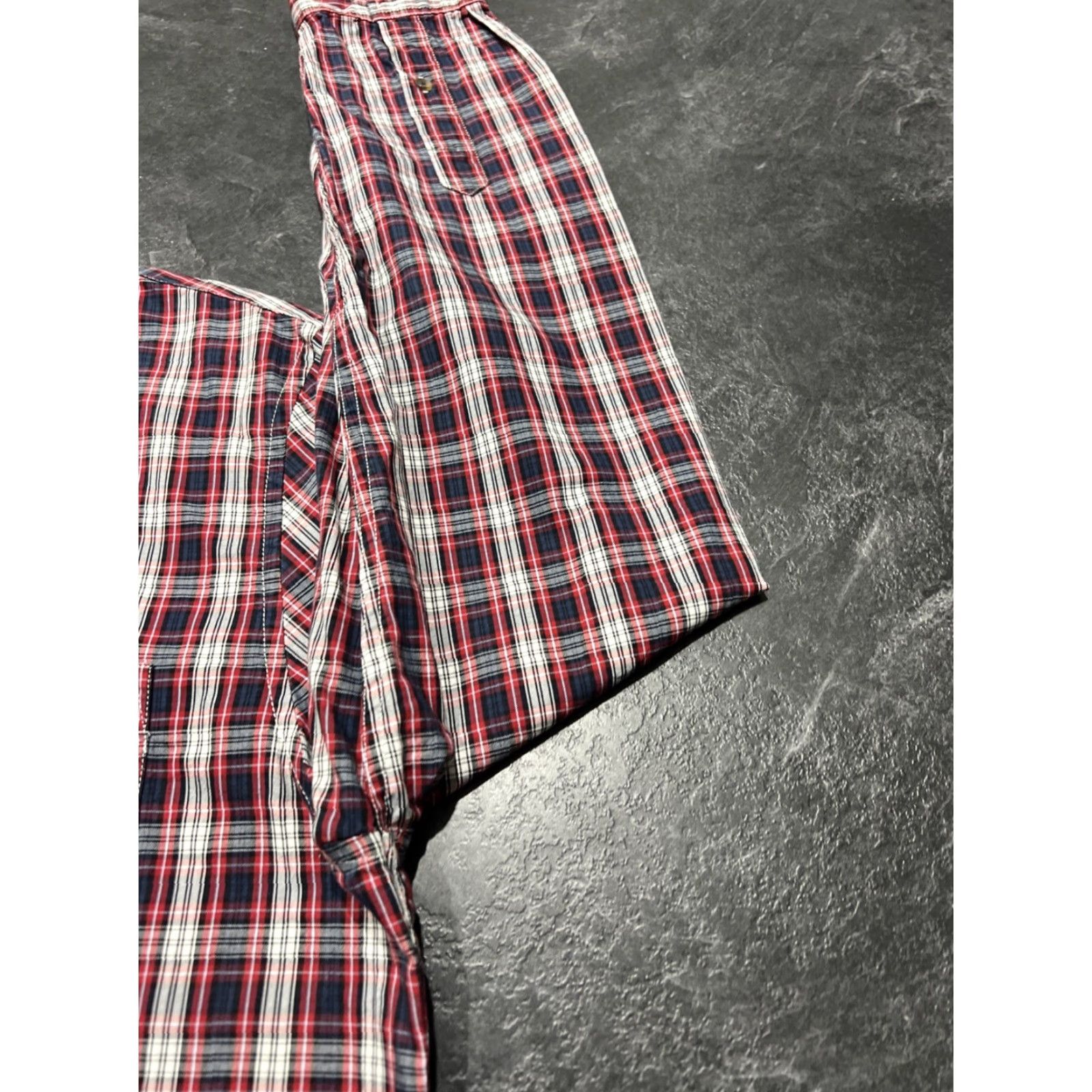 Lacoste Lacoste Red Plaid Long Sleeve Button-Up Shirt Men's Medium M Regular Fit Size US M / EU 48-50 / 2 - 3 Thumbnail