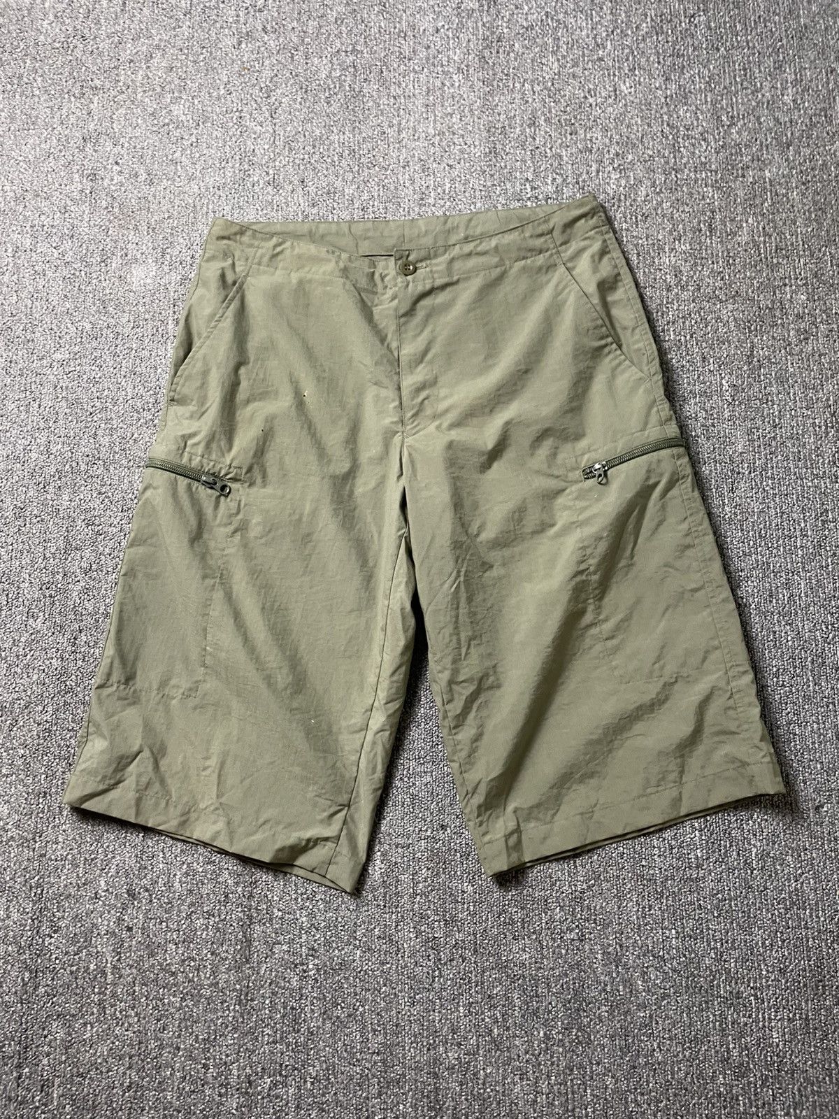 PPFM PPFM Nylon Short Pants with Multi Zip (184) Size US 30 / EU 46 - 1 Thumbnail