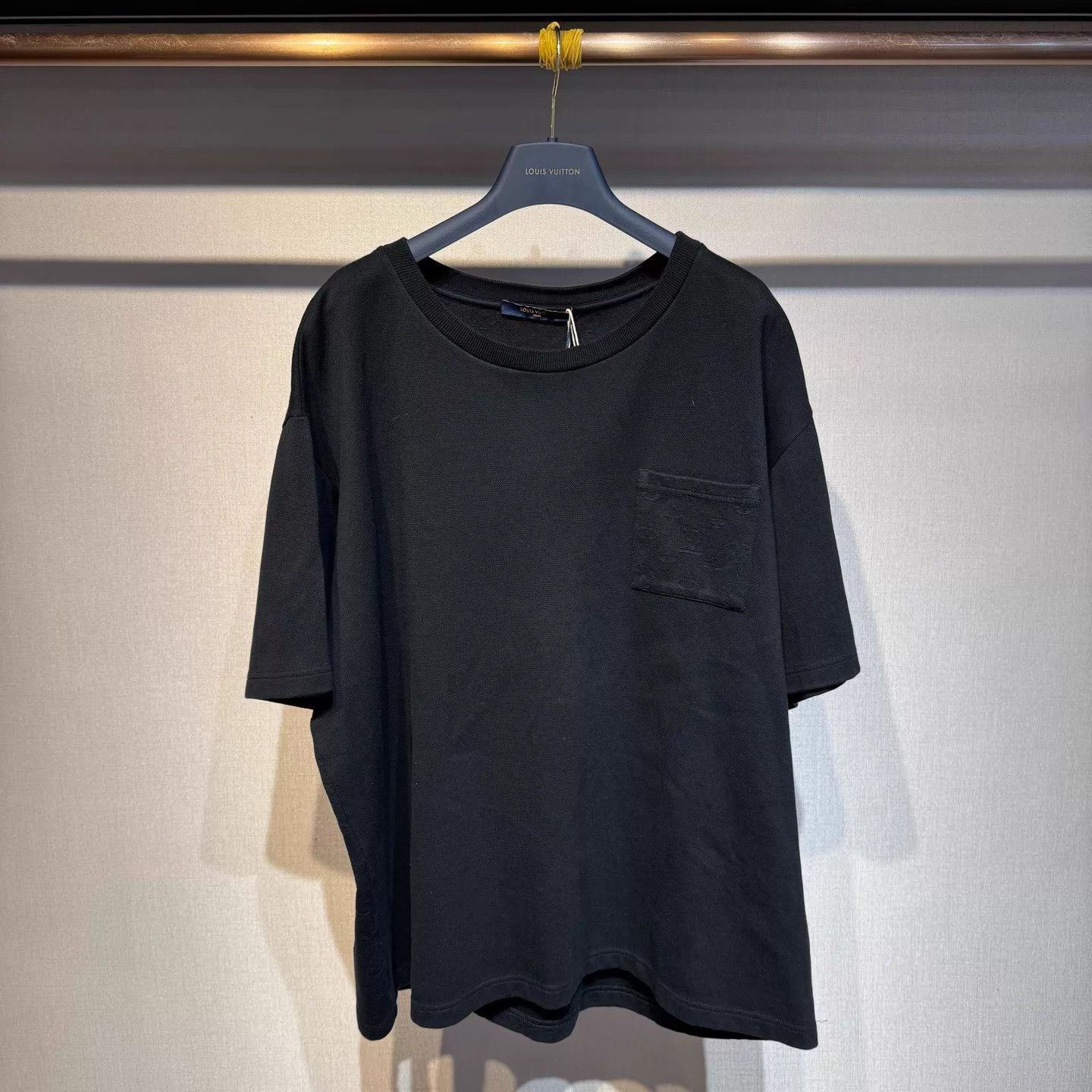 Louis Vuitton LV Black Pocket Subtle Pattern Short Sleeve 4L New Size 4XL / US 24-26 - 1 Thumbnail