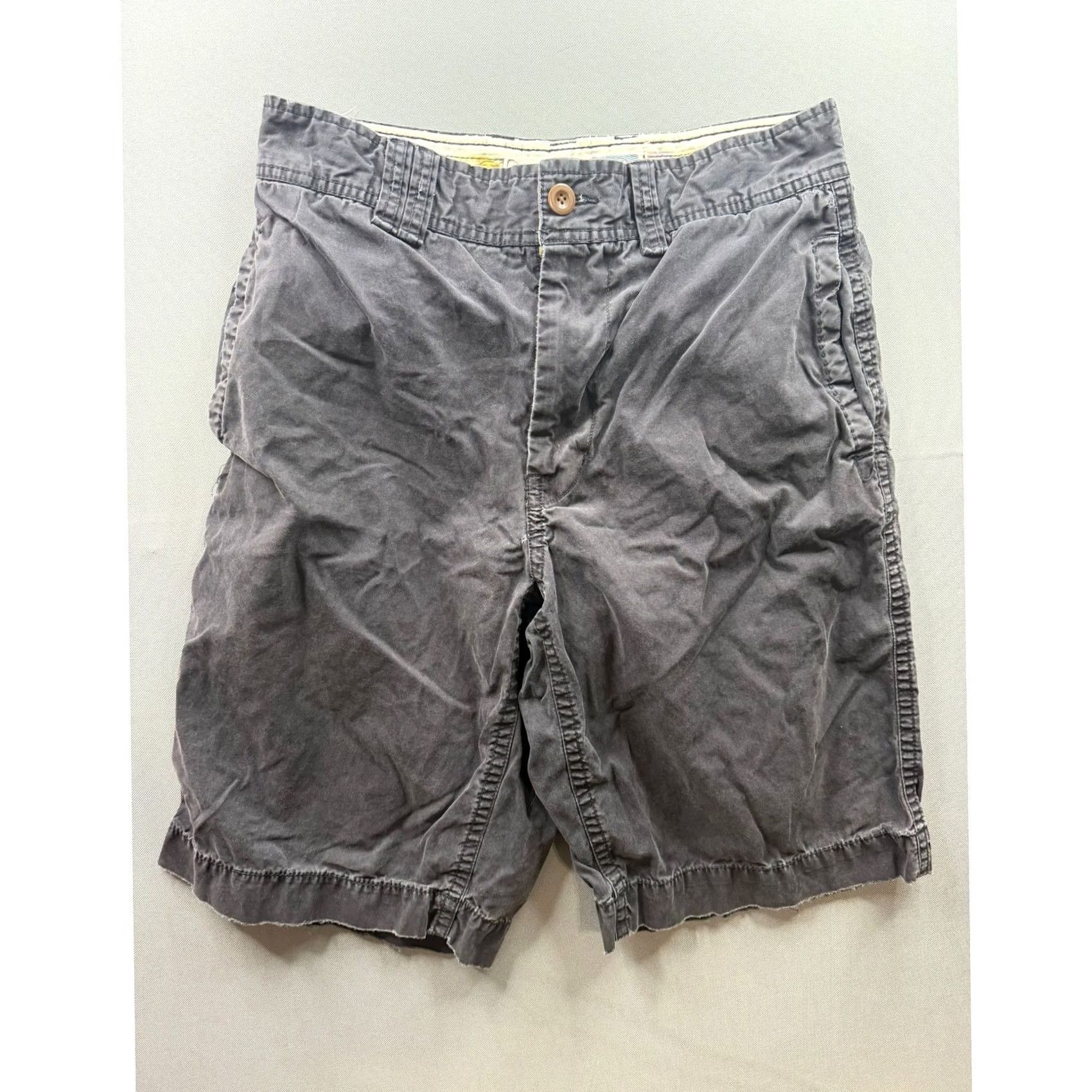 American Eagle Outfitters American Eagle Outfitters Longer Length Shorts Mens Grey Faded Raw Hem 30 Size US 30 / EU 46 - 3 Thumbnail