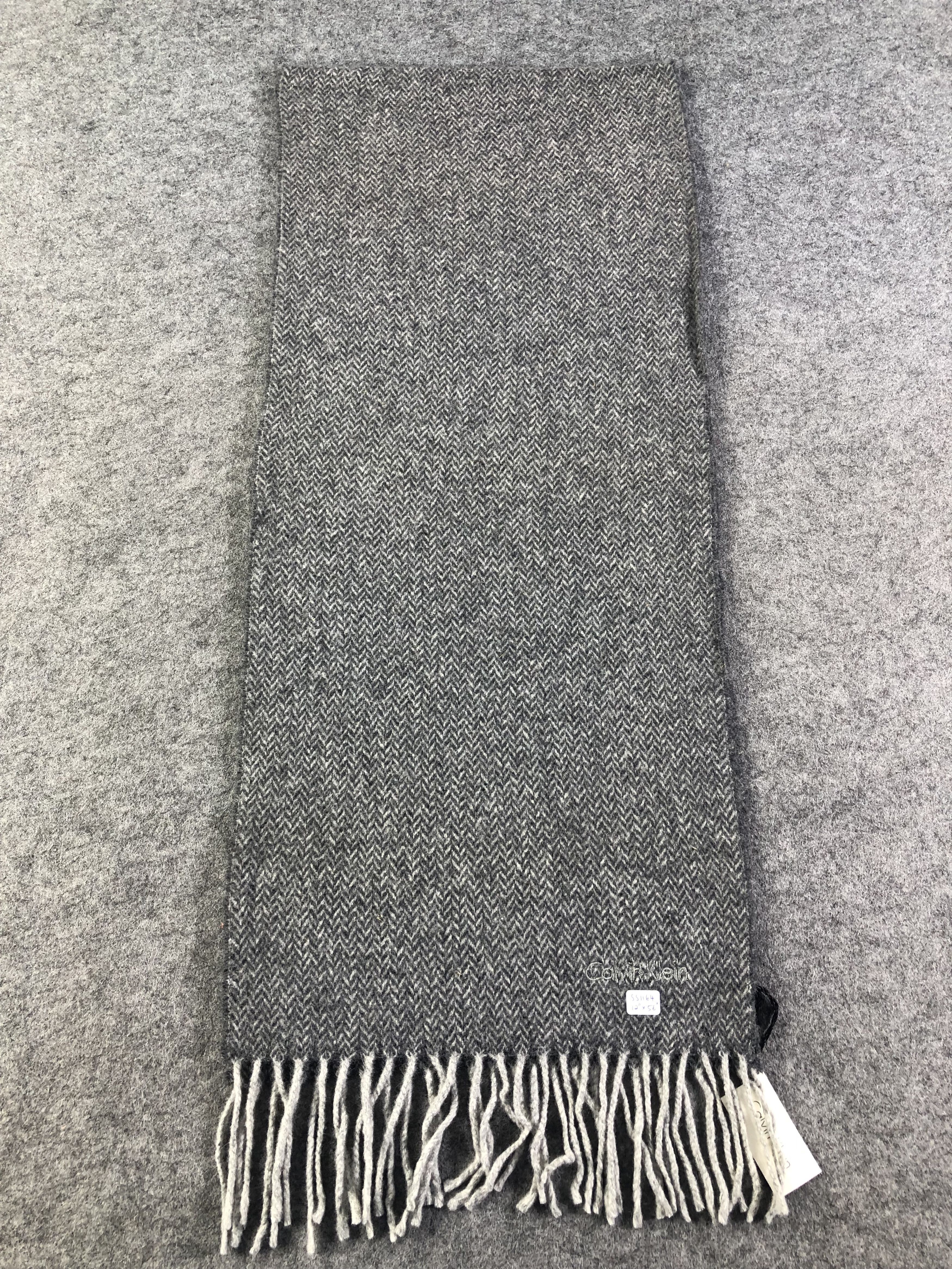 Calvin Klein Calvin Klein Scarf / Muffler / Neckwear Size ONE SIZE - 2 Thumbnail