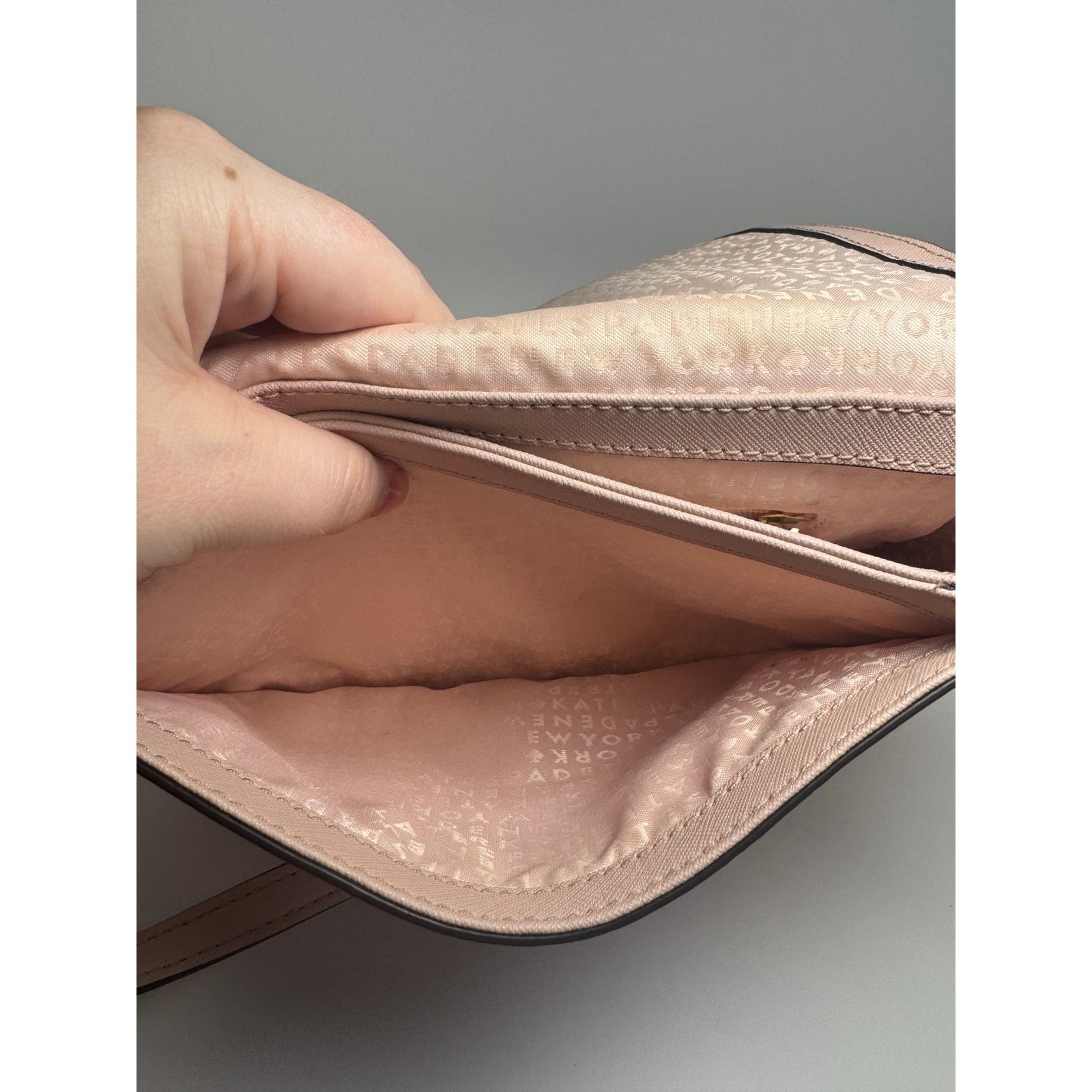 Kate Spade Kate Spade Laurel Way Gem Crossbody Pink Blush Leather Size ONE SIZE - 10 Thumbnail