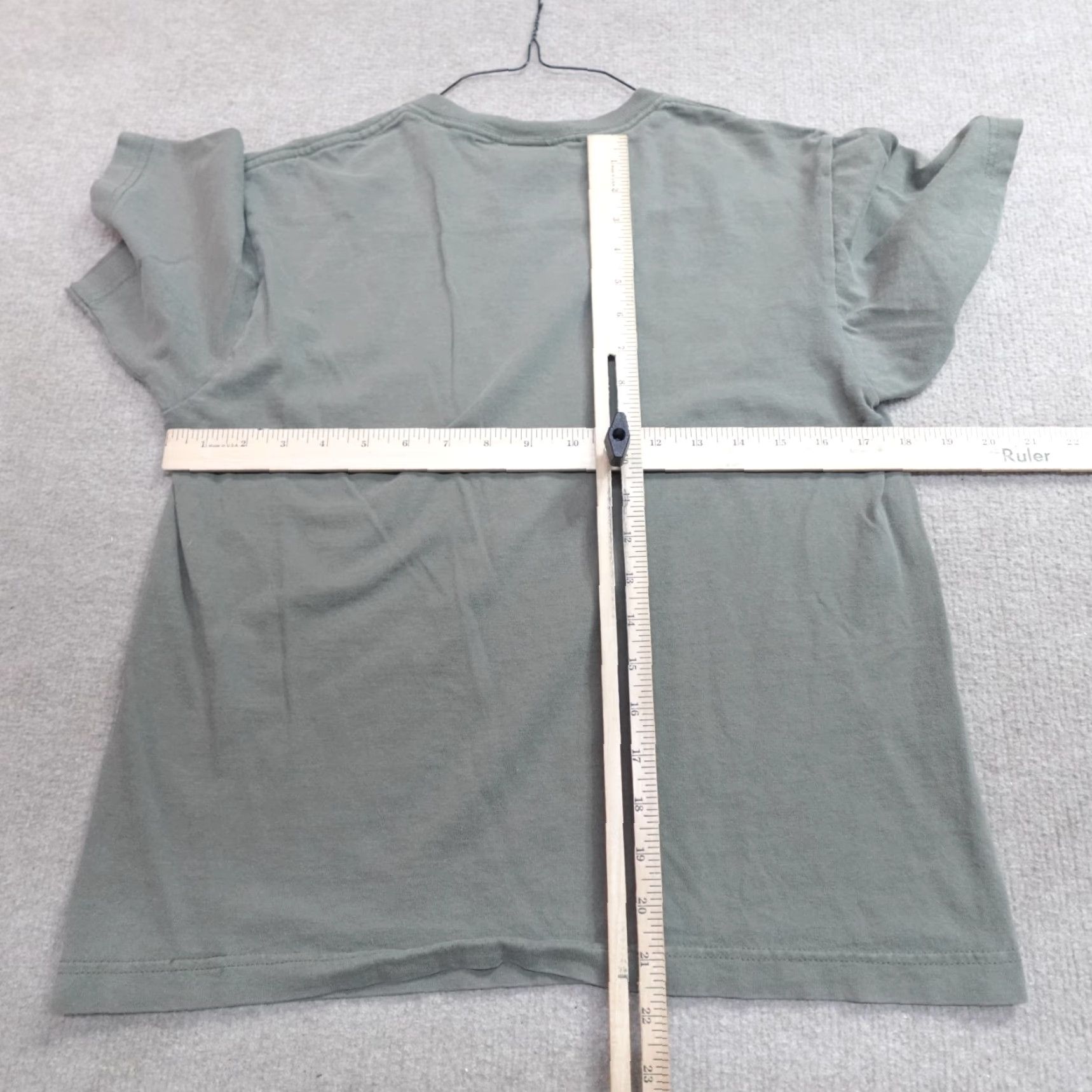 Vintage VINTAGE American Vintage Shirt Womens L Green 2006 Green Day Olive Crew Neck Short Sleeve T-Shirt Women Size L / US 10 / IT 46 - 6 Thumbnail