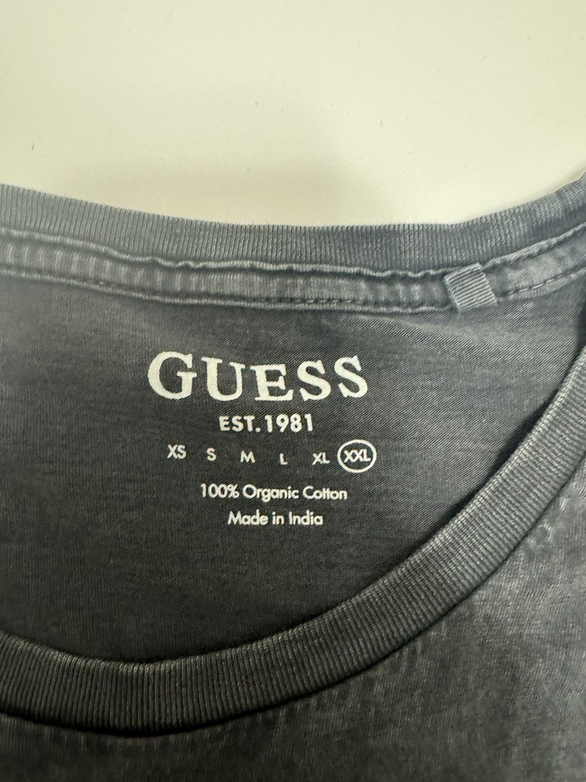 Guess Nocturnal “Que salga la Luna” guess x vintage Size US XXL / EU 58 / 5 - 3 Thumbnail