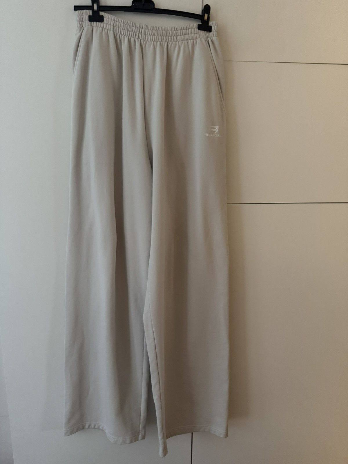 Balenciaga Balenciaga ⚠️ unreleased ⚠️sporty b sweatpants Size US 32 / EU 48 - 1 Thumbnail