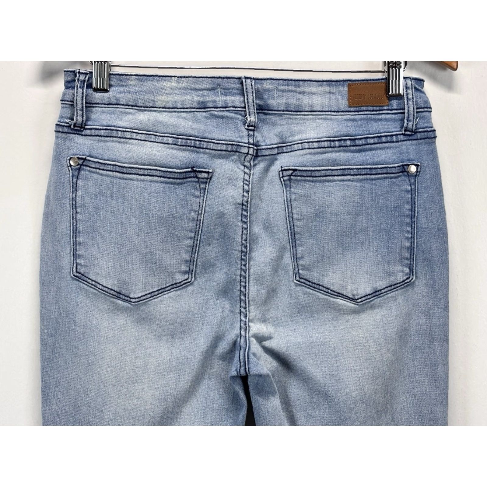 Vintage JUDY BLUE Skinny Jeans Women’s Size 30 Light Wash Stretch Raw Hem Size 30" / US 8 / IT 44 - 4 Thumbnail
