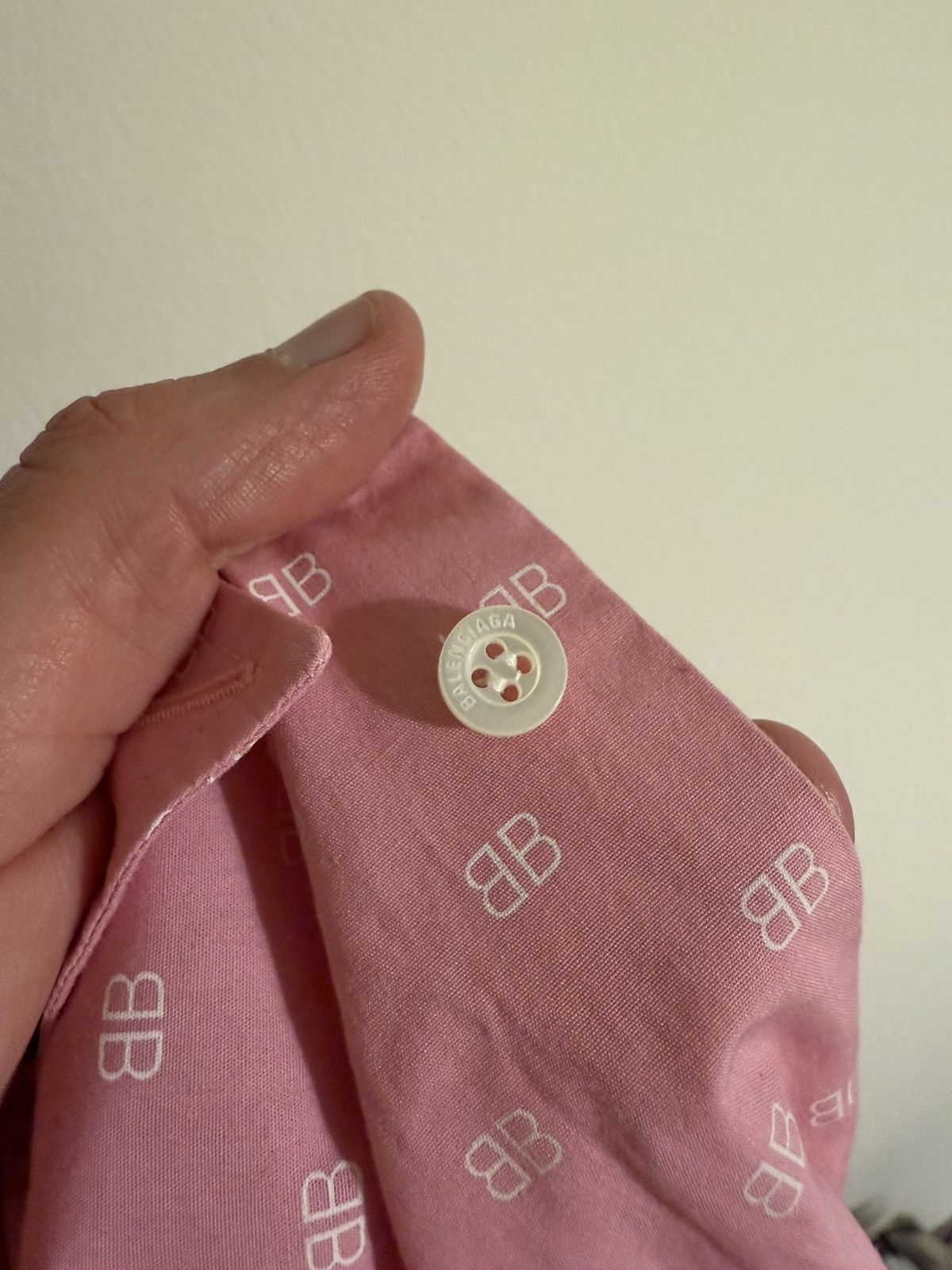 Balenciaga Balenciaga Short Sleeve Shirt Made in Italy Size US L / EU 52-54 / 3 - 6 Thumbnail