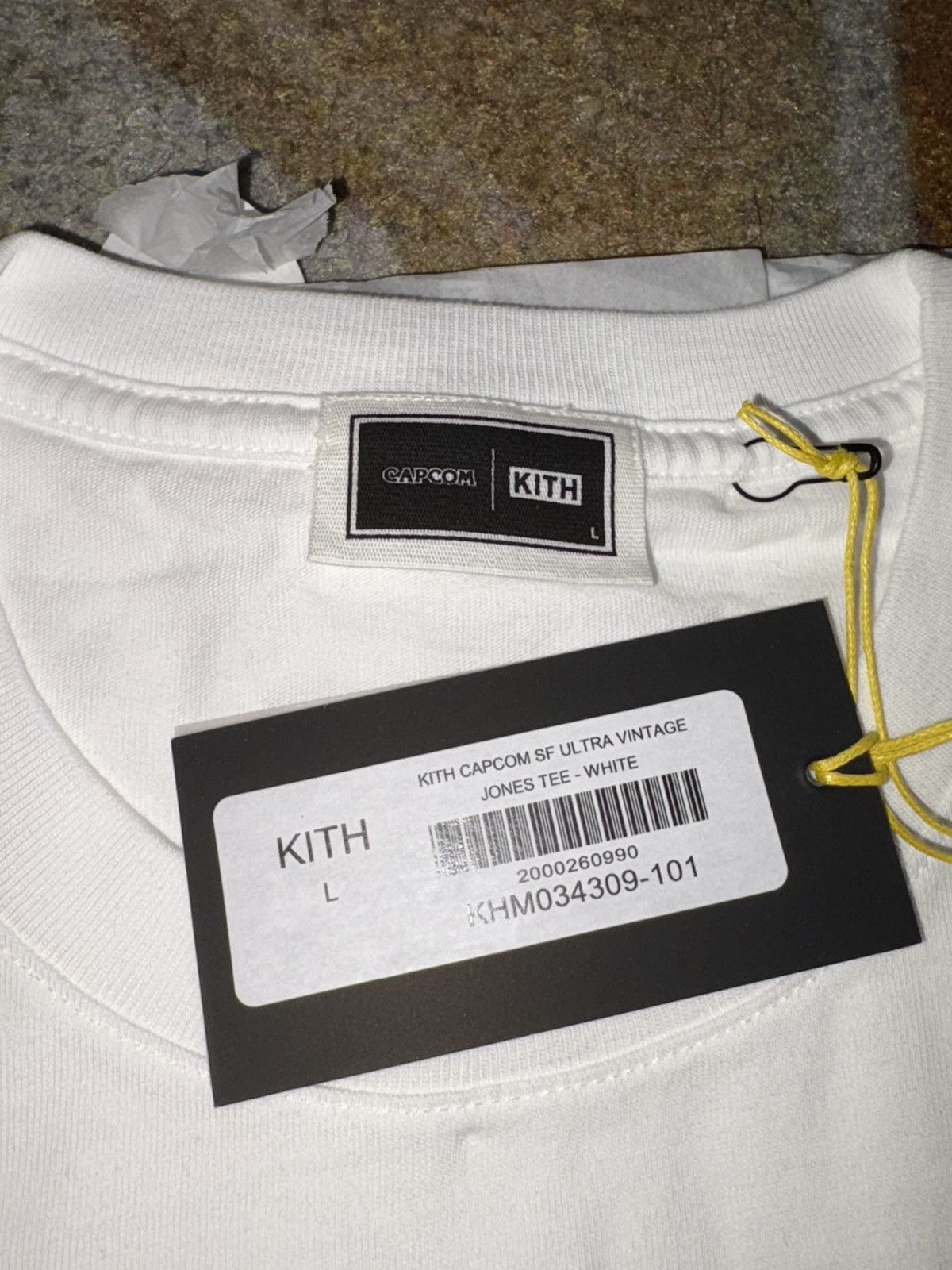 Kith × Marvel Comics KITH CAPCOM SF ULTRA VINTAGE JONES TEE - WHITE Size US L / EU 52-54 / 3 - 3 Thumbnail