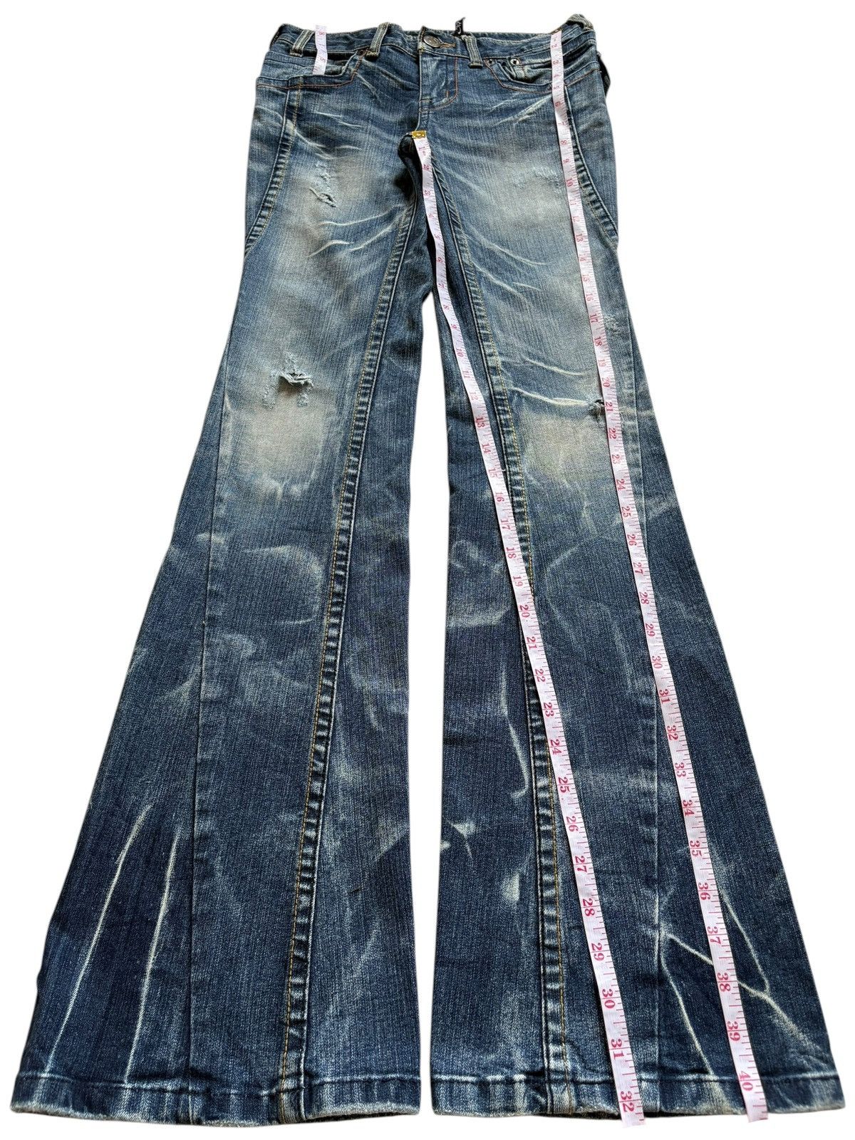 Japanese Brand Vintage Japanese Brand Thunder Wash Distressed Flare Jeans Size US 28 / EU 44 - 13 Thumbnail