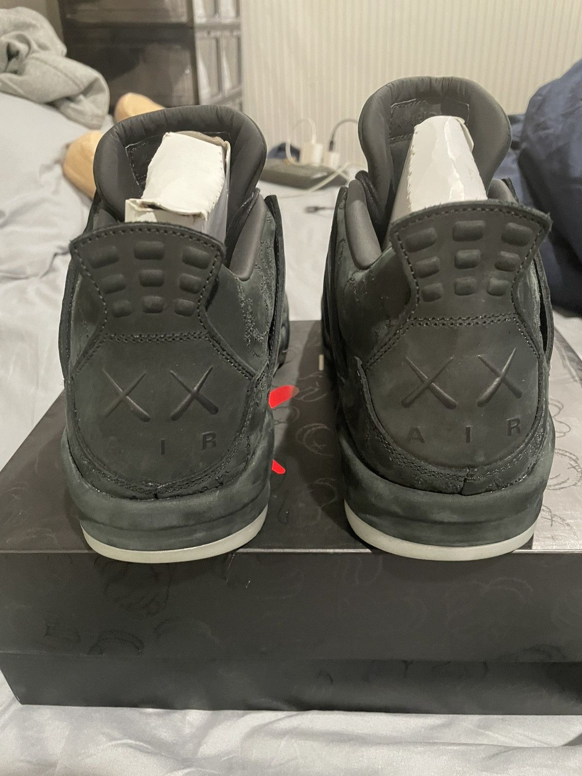 Jordan Brand Air Jordan 4 Kaws 2017 Black Size 10.5 Size US 10.5 / EU 43-44 - 9 Thumbnail