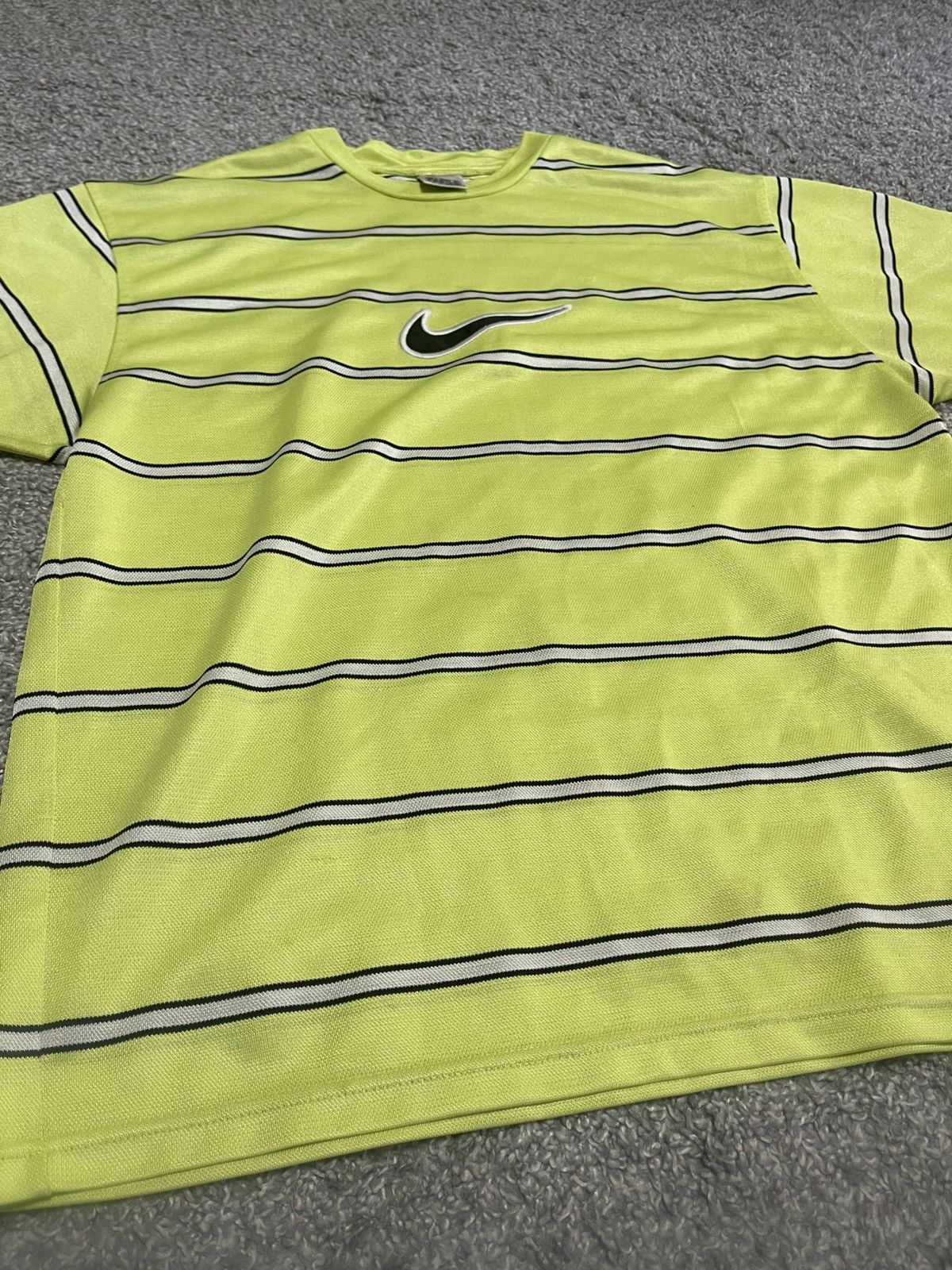 Nike × Vintage 90s NIKE VINTAGE NEON Y2K OVERSIZED DRILL BIG CENTER SWOOSH Size US L / EU 52-54 / 3 - 6 Thumbnail