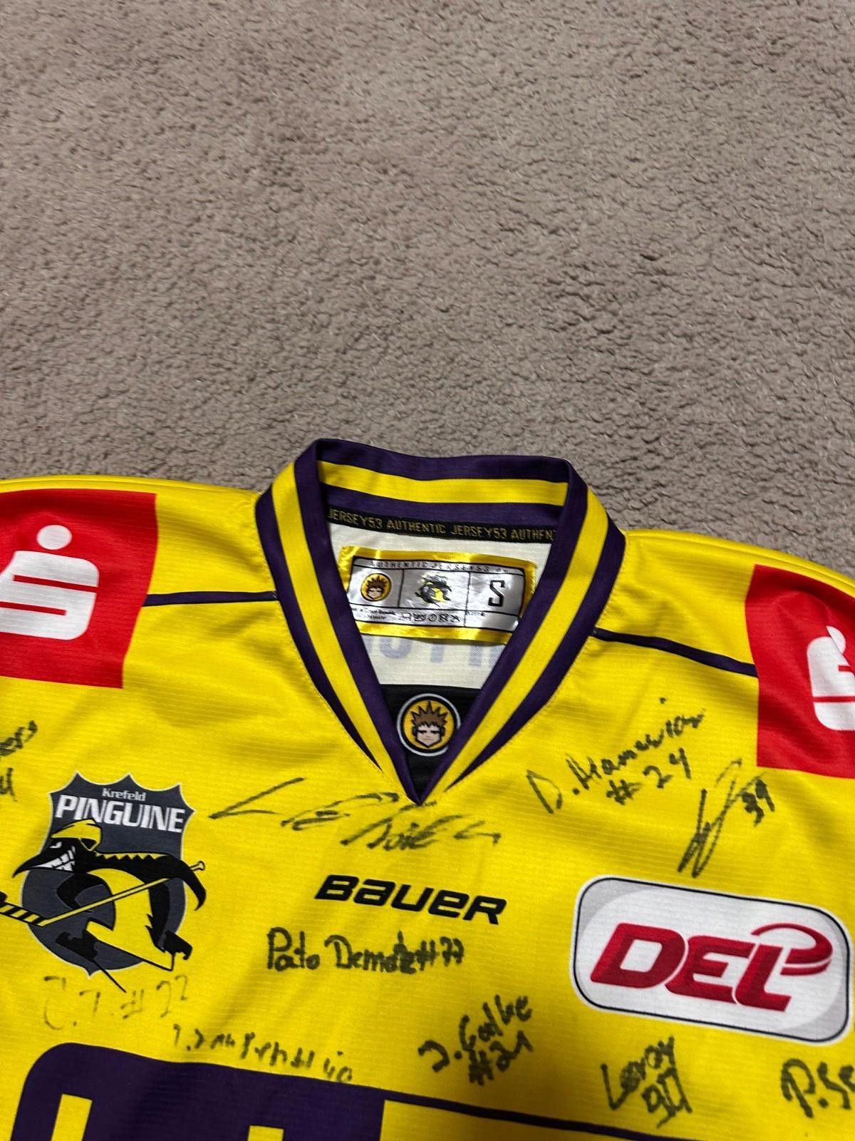 Other Krefeld Pinguine Germany Hockey Jersey Goalie GXL #9 CEYDA Size US S / EU 44-46 / 1 - 6 Thumbnail