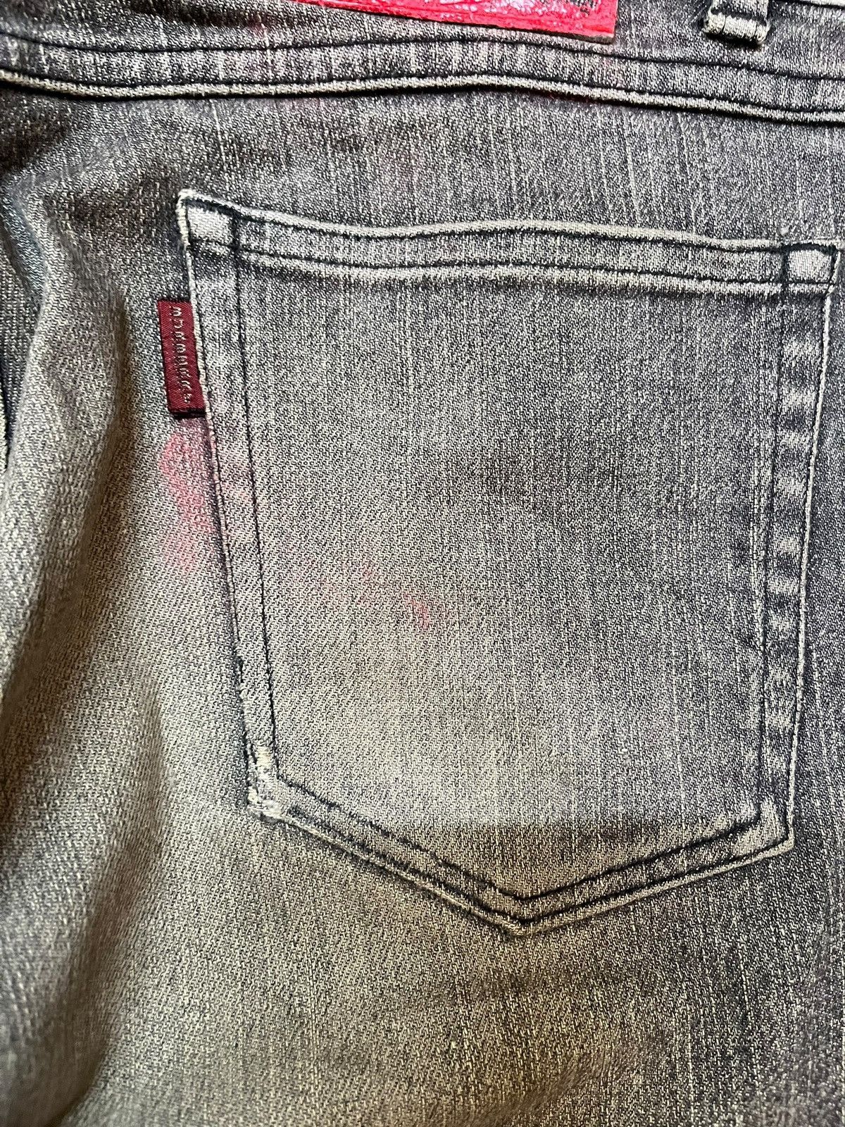 Burberry Vintage Burberry Black Label Mudwash Distressed Denim Size US 33 - 10 Thumbnail