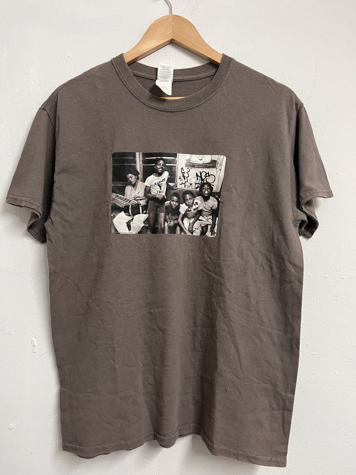 Rap Tees NYC subway 1980 photo tee Size US M / EU 48-50 / 2 - 2 Thumbnail