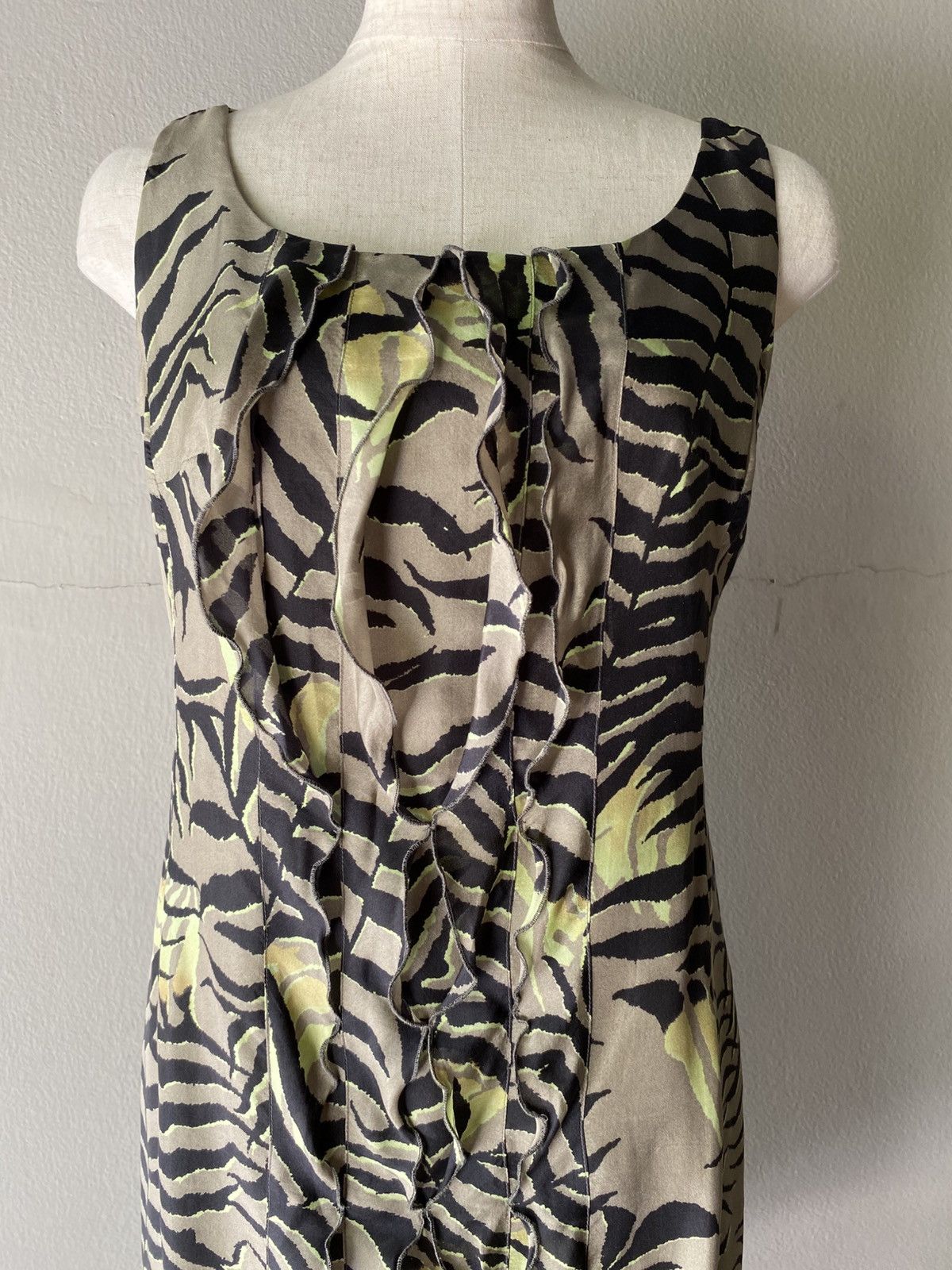 Max Mara Maxmara Green Tiger Printed dress. Size S / US 4 / IT 40 - 3 Thumbnail