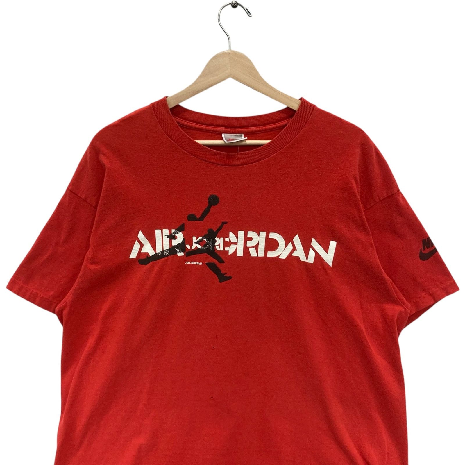 Nike Vintage Air Jordan Nike Tee Men's Sz L 80s Size US L / EU 52-54 / 3 - 2 Thumbnail