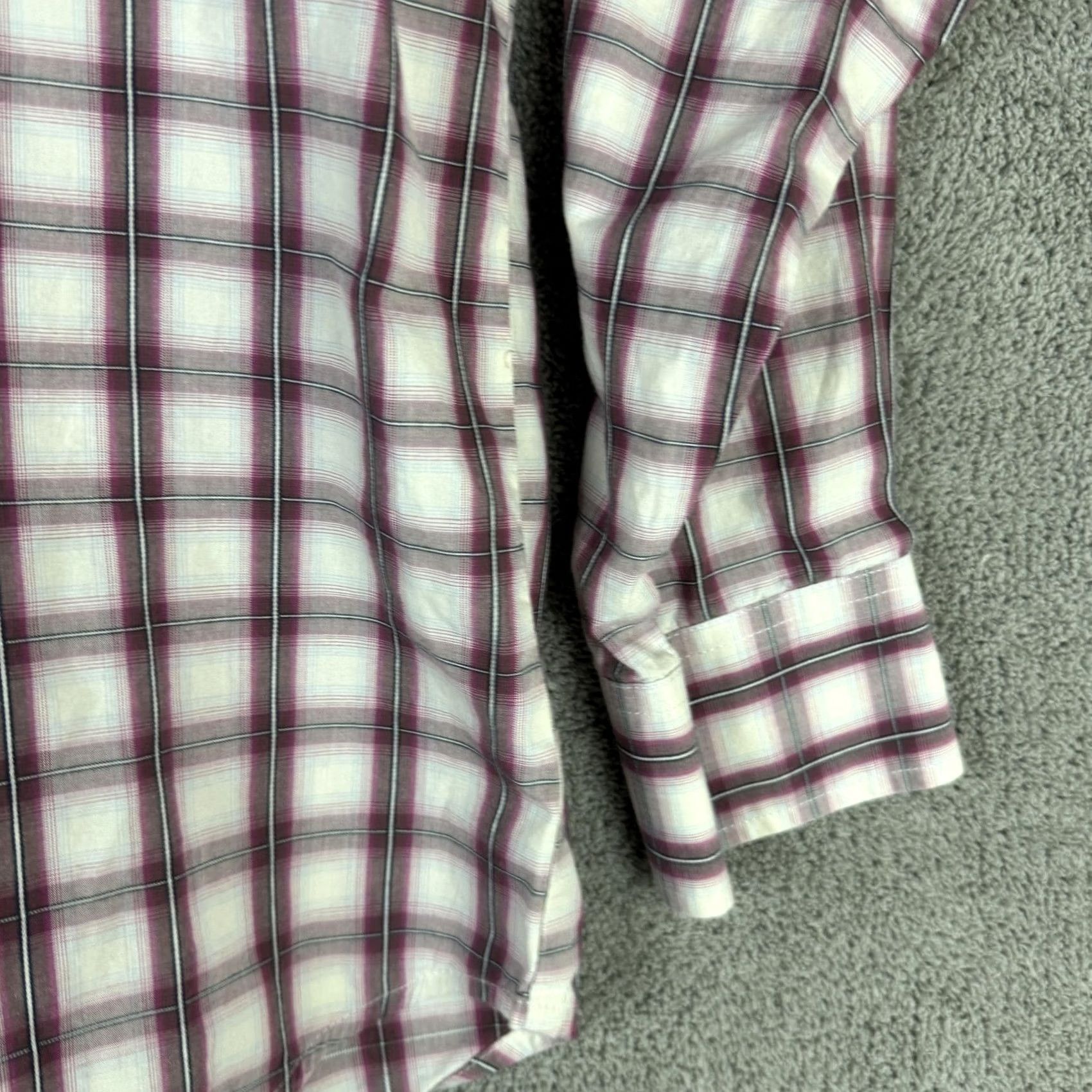 Wrangler VINTAGE Wrangler Western Shirt Mens Large Purple White Plaid Pearl Snap Long Sleeve Size US L / EU 52-54 / 3 - 7 Thumbnail