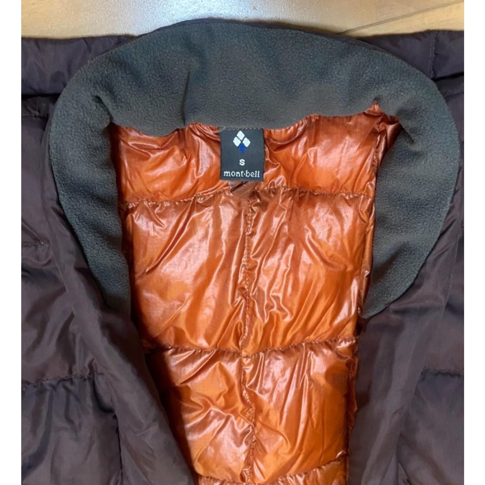Montbell VINTAGE Mont-bell Down Jacket Traditional Japanese HANTEN Red Light Warm Size S Used Jacket Unisex Adults Mens Womens Size US S / EU 44-46 / 1 - 3 Thumbnail