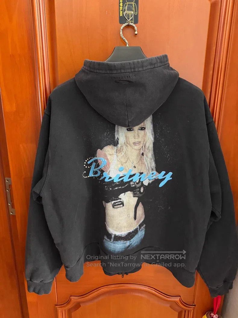 Balenciaga Balenciaga Britney portrait zipper sweatshirt Size US M / EU 48-50 / 2 - 1 Thumbnail