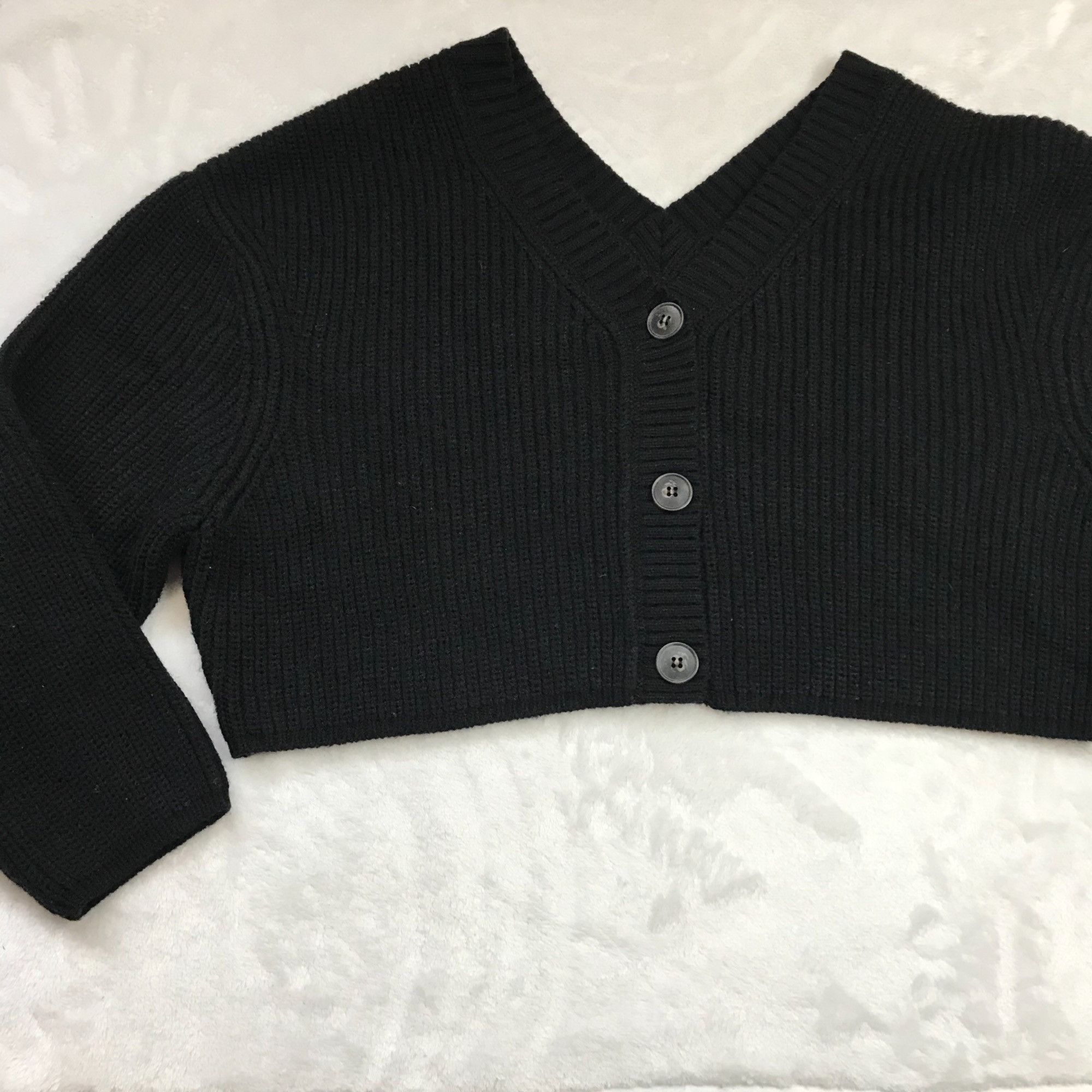 Zara Zara Black V-Neck Cropped Cardigan Sweater Women's Large Rib Size L / US 10 / IT 46 - 10 Thumbnail