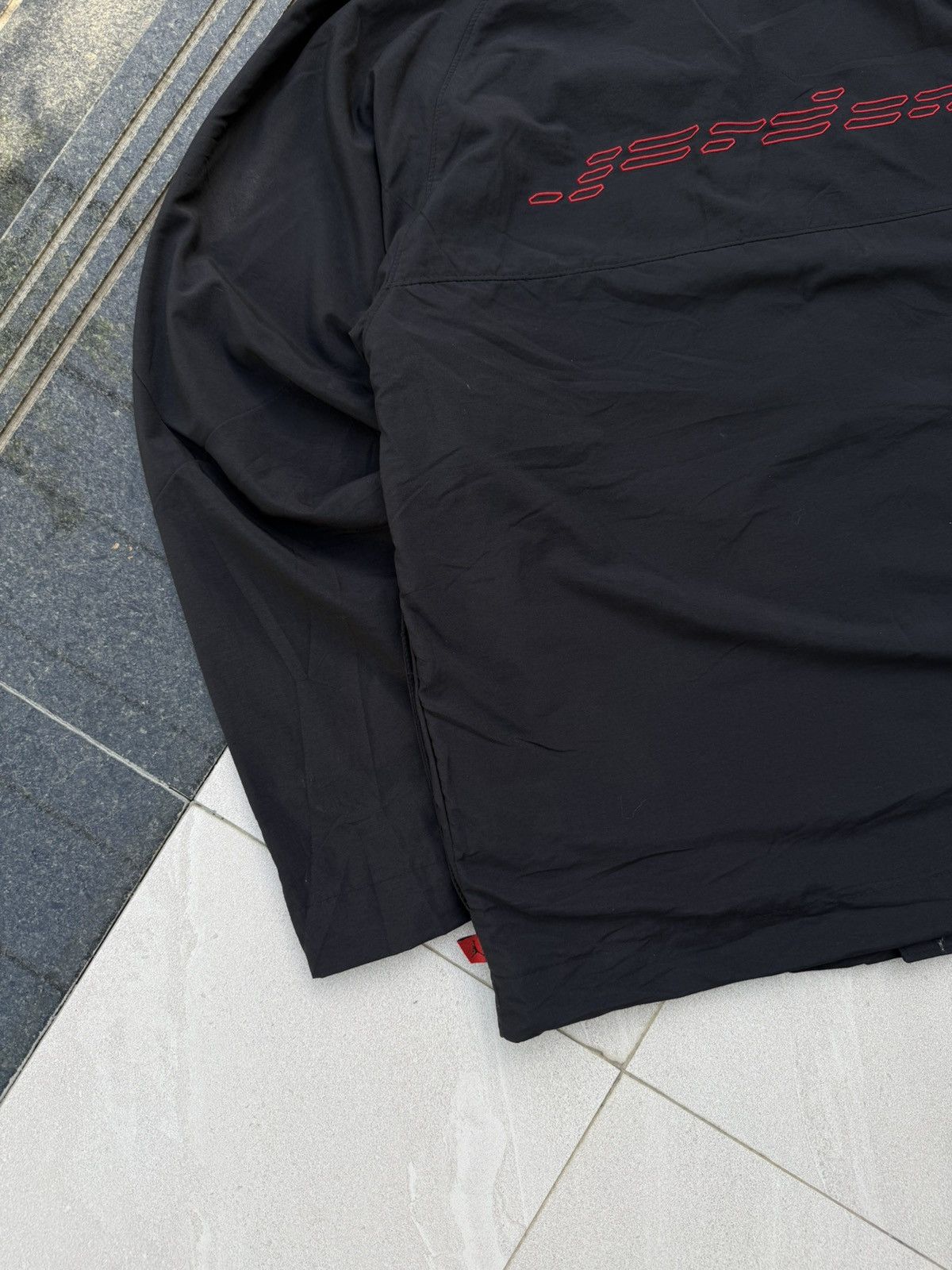 Other 90’s NIKE JORDAN RARE SWOOSH BIG BACK LOGO RETRO Y2K JACKET Size US M / EU 48-50 / 2 - 8 Thumbnail