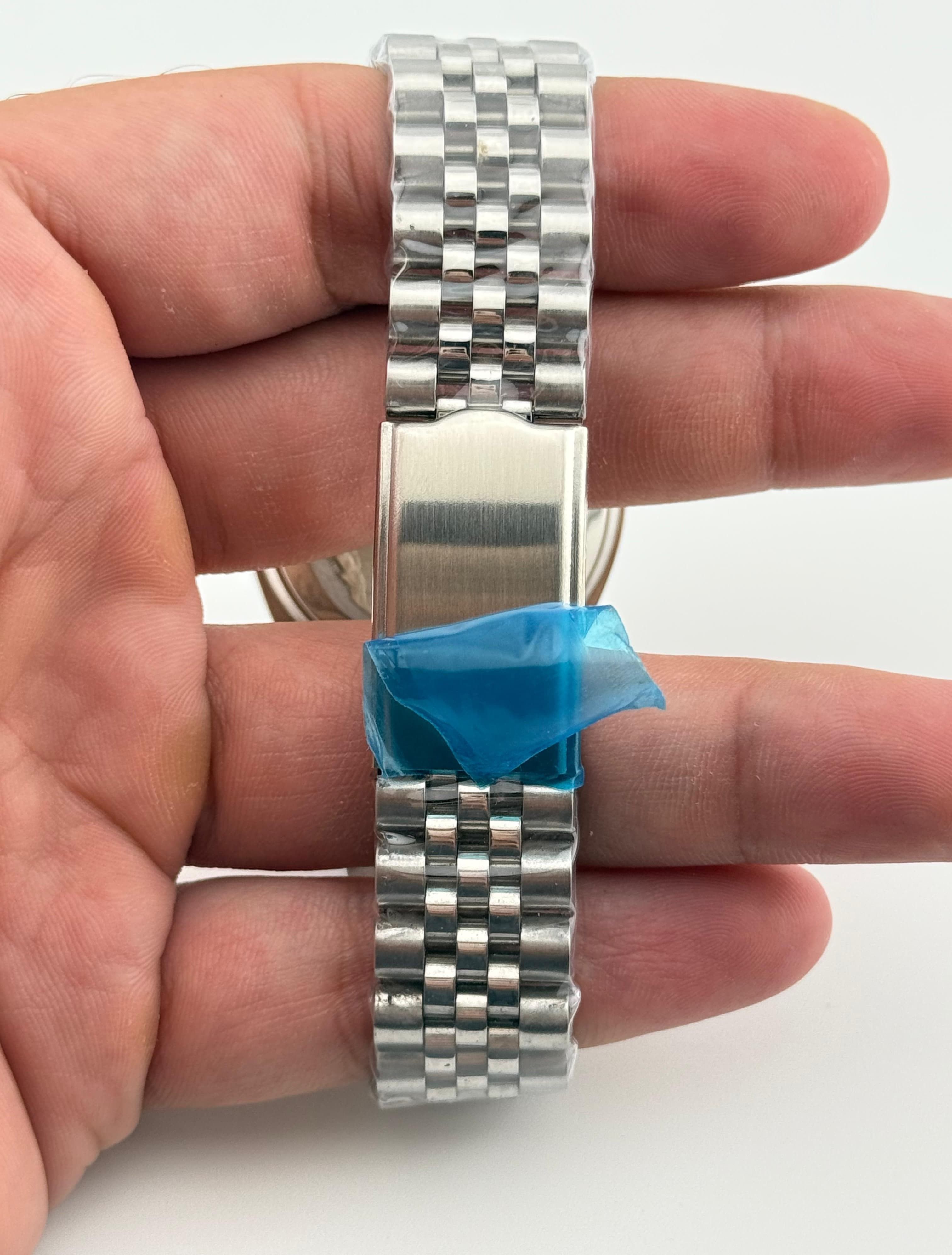Seiko Classic Men's Seiko 5 Wrist Watch Size 36 - 5 Thumbnail