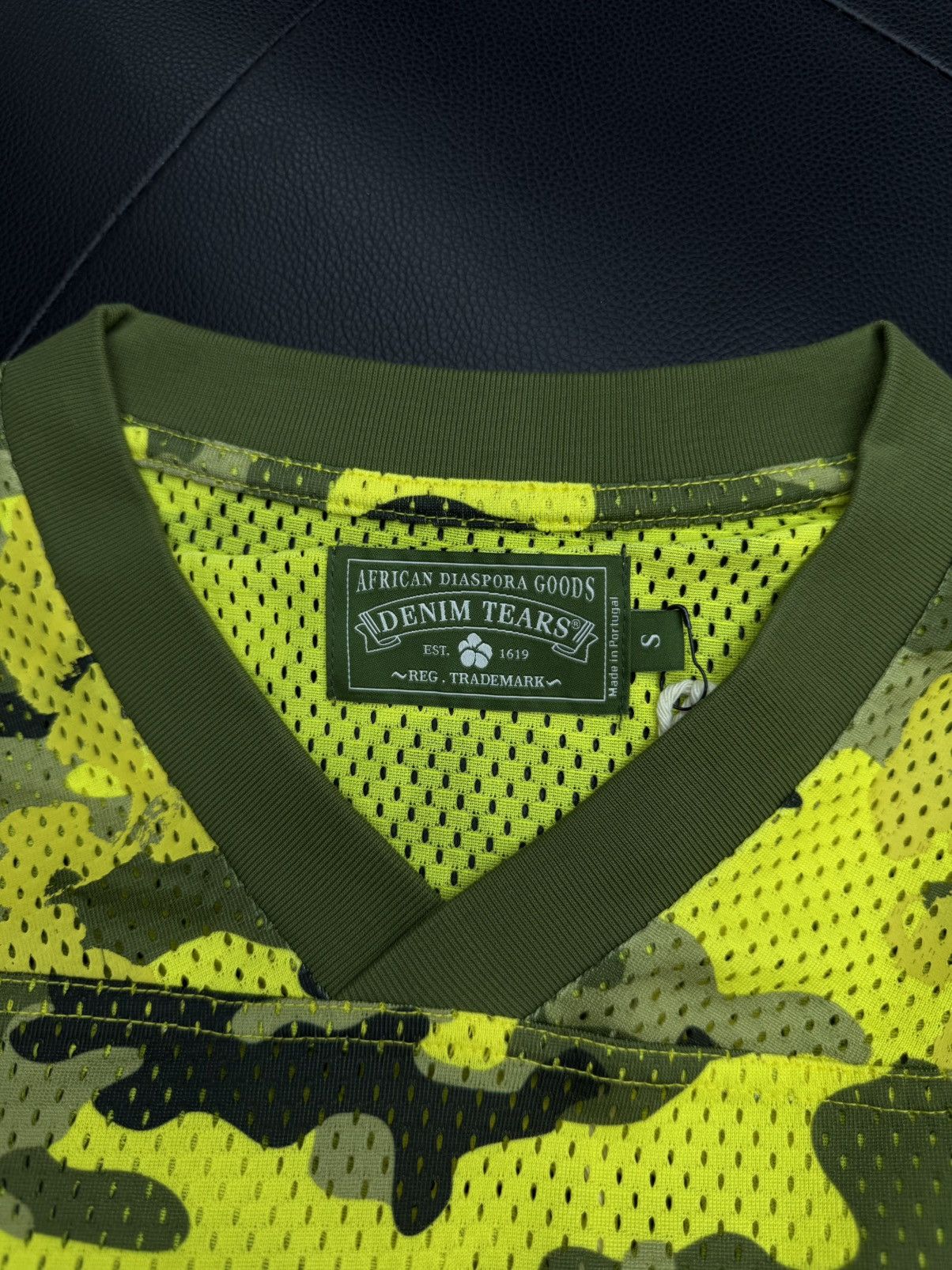 DENIM TEARS Denim Tears Yellow Camo Cotton Wreath Jersey Size S (NEW) Size US S / EU 44-46 / 1 - 6 Thumbnail