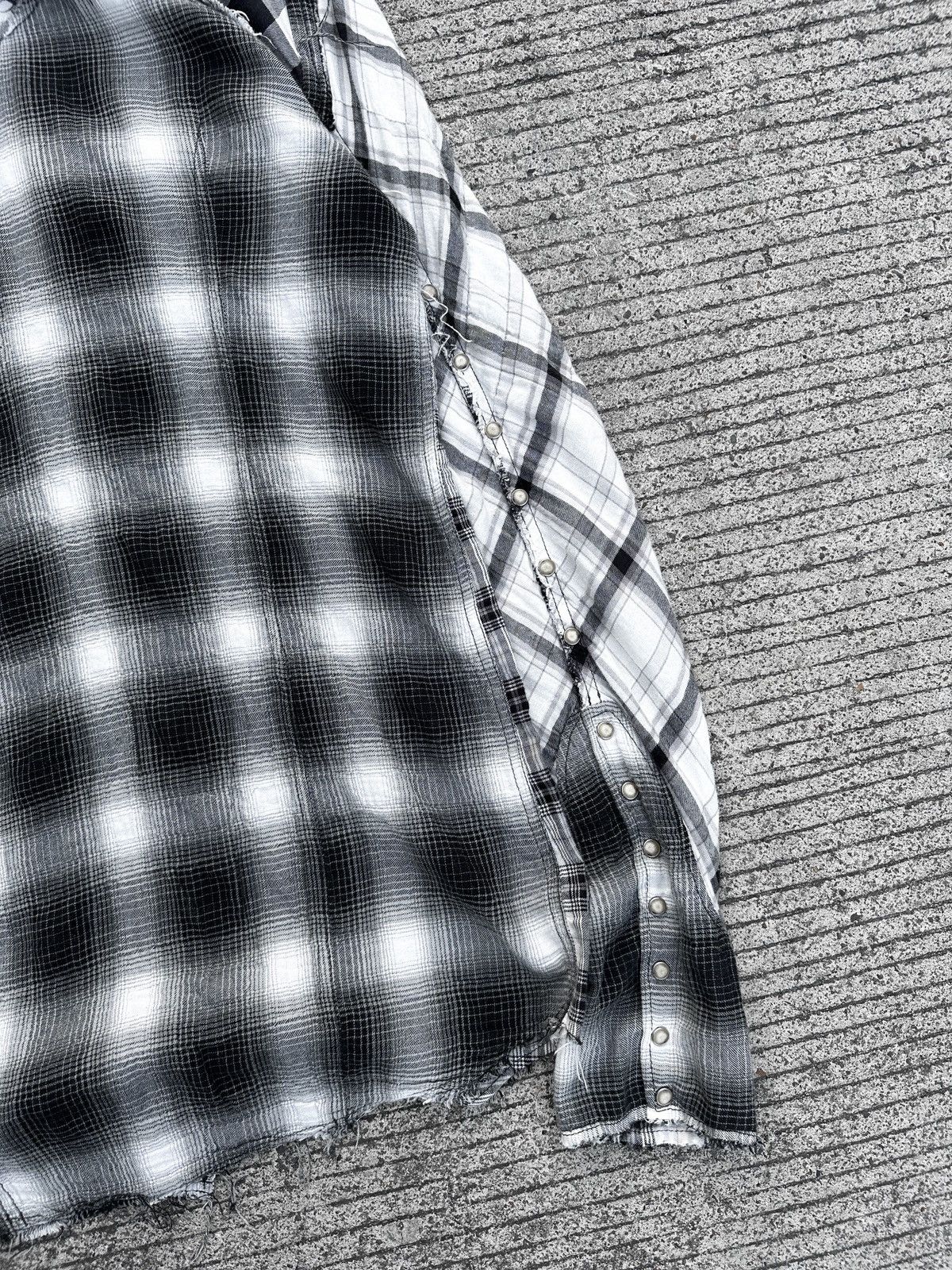 If Six Was Nine × Japanese Brand × Le Grande Bleu (L.G.B.) L.G.B. If Six Was Nine Grunge Shirts Size US S / EU 44-46 / 1 - 15 Thumbnail