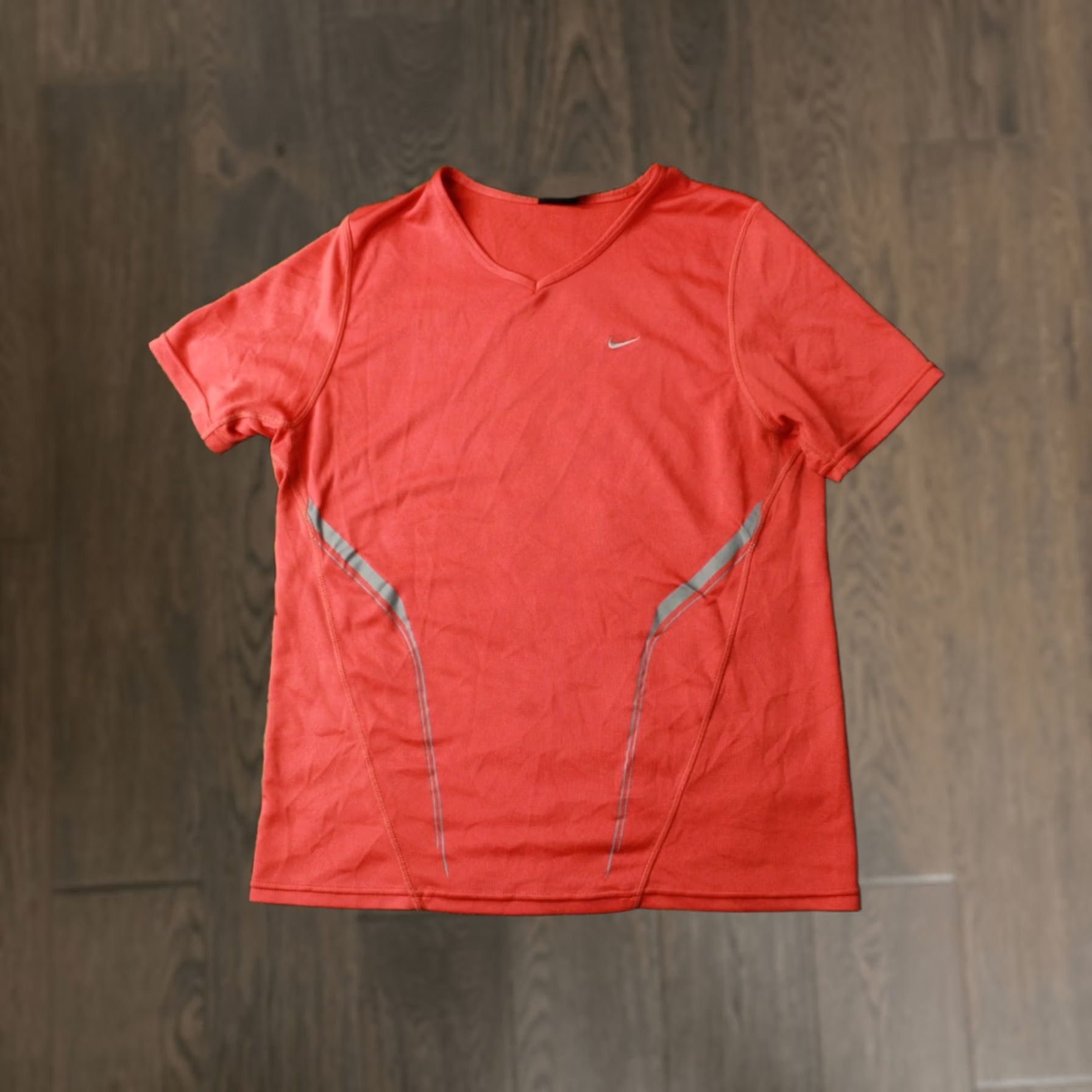 Nike Nike Dri-Fit Shirt Women L Coral Sport Jersey T-Shirt 90s Run Training Vintage Mens Girls? Size L / US 10 / IT 46 - 1 Thumbnail