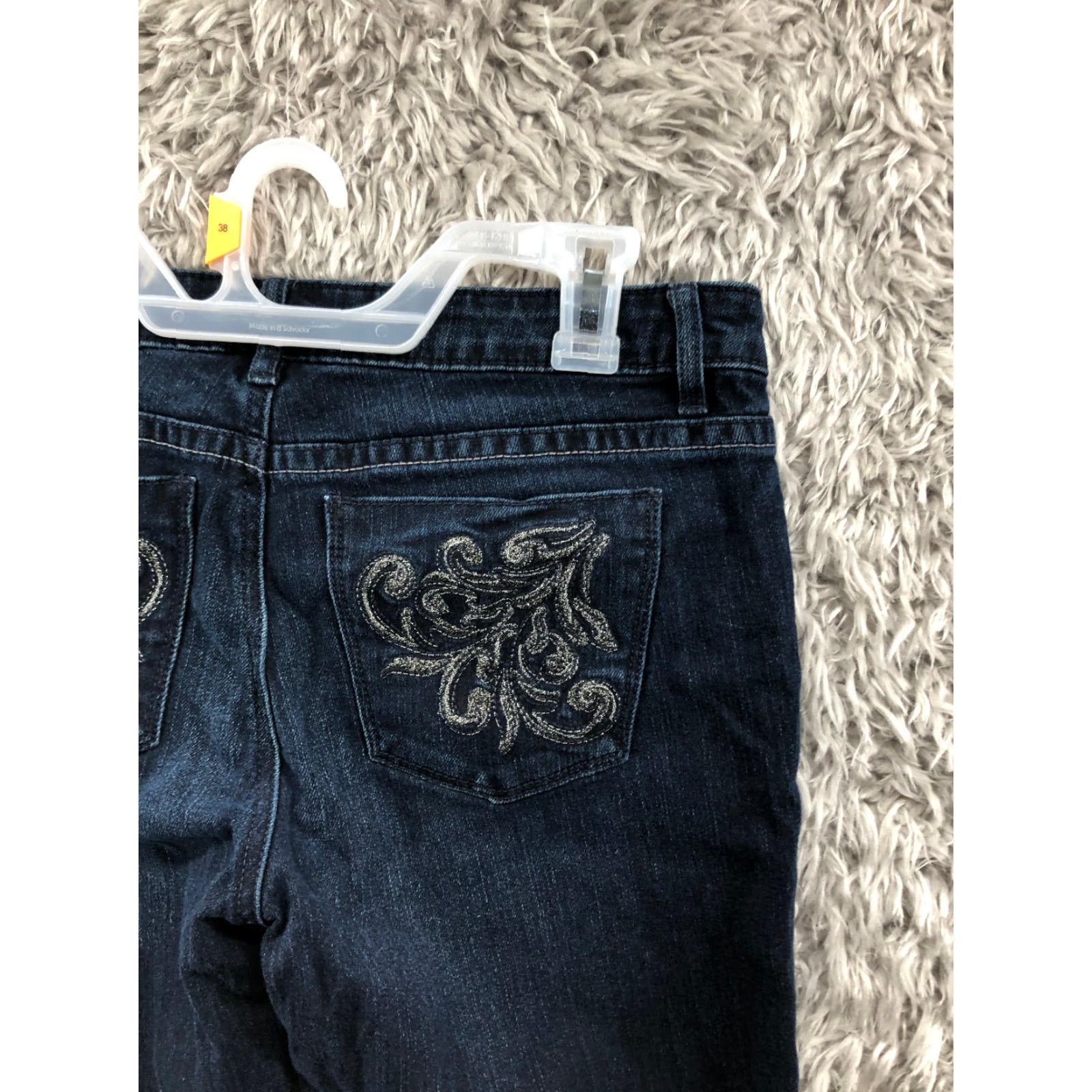Apt. 9 Apt. 9 Jeans Womens Bootcut Size 6 Dark Wash Blue Denim Mid Rise 31 In Inseam Belt Loops 5-Pocket Size 28" / US 6 / IT 42 - 6 Thumbnail