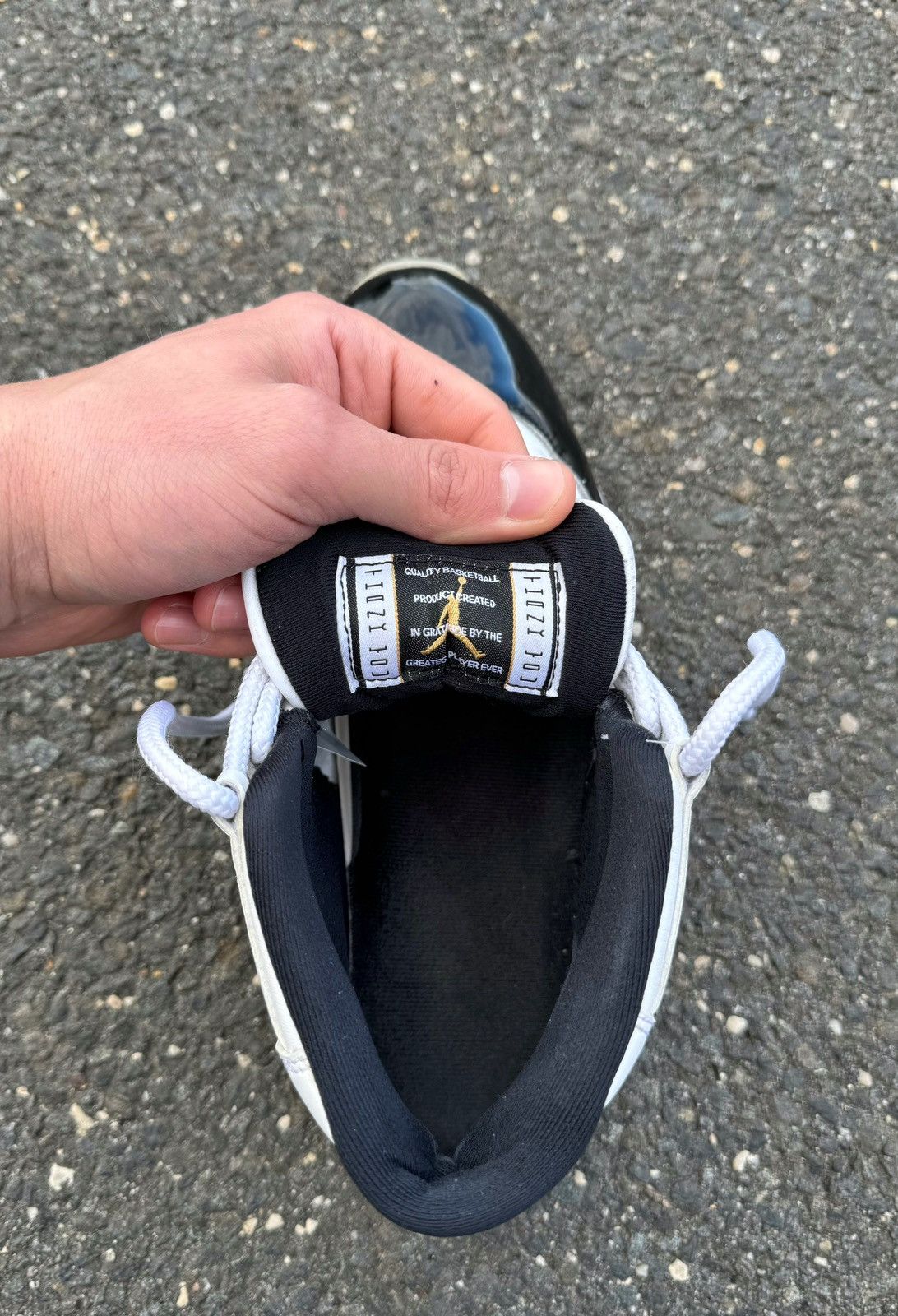 Jordan Brand × Nike Jordan Retro 11 Size US 9.5 / EU 42-43 - 6 Thumbnail