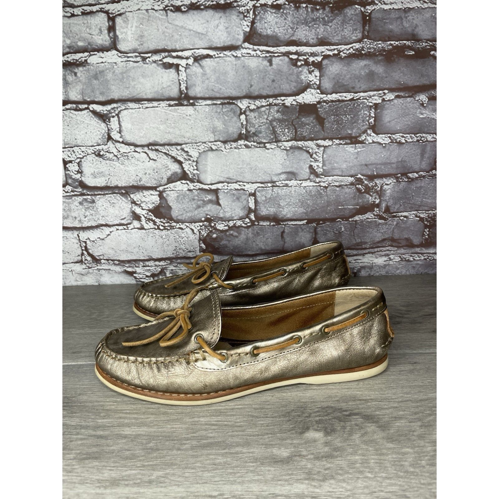 Frye FRYE Quincy Tie Leather Metallic Deck Shoes Gold Boat Shoes Size US 8 / IT 38 - 2 Thumbnail