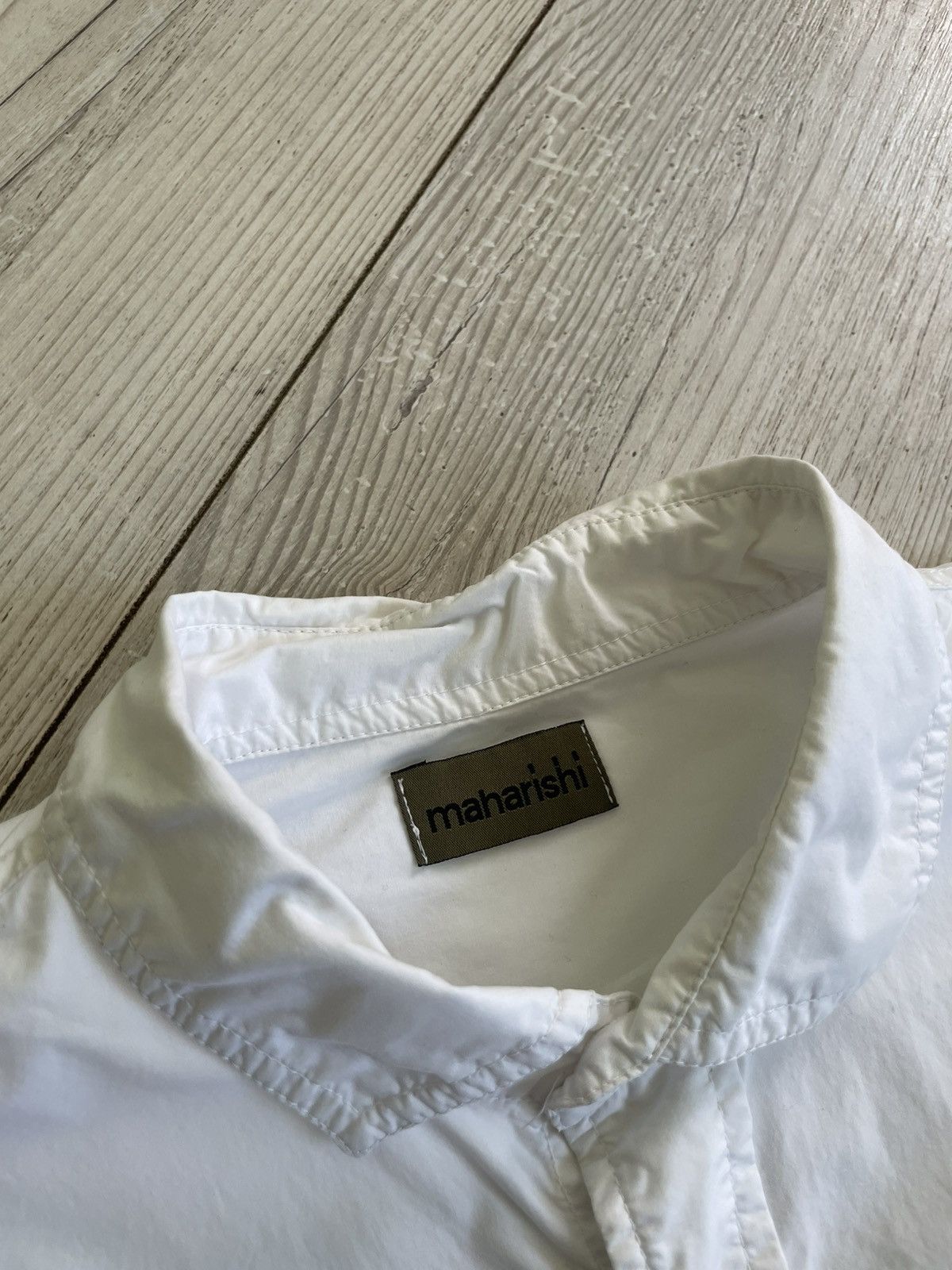 Maharishi Maharishi White Military Shirt w/ Red Dragon Patches Size US M / EU 48-50 / 2 - 9 Thumbnail