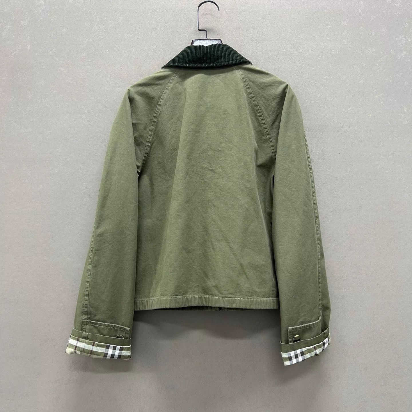Burberry Burberry Collar Long-Sleeve Check Short Jacket S99New Size M / US 6-8 / IT 42-44 - 2 Thumbnail