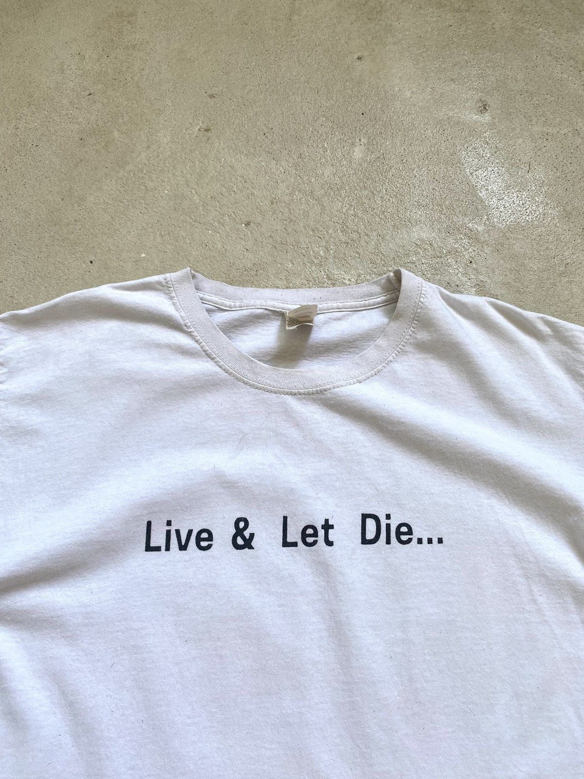 Band Tees × Guns N' Roses × Vintage Vintage Live Let Die Guns N Roses Band Rock T Shirt Size US L / EU 52-54 / 3 - 5 Thumbnail